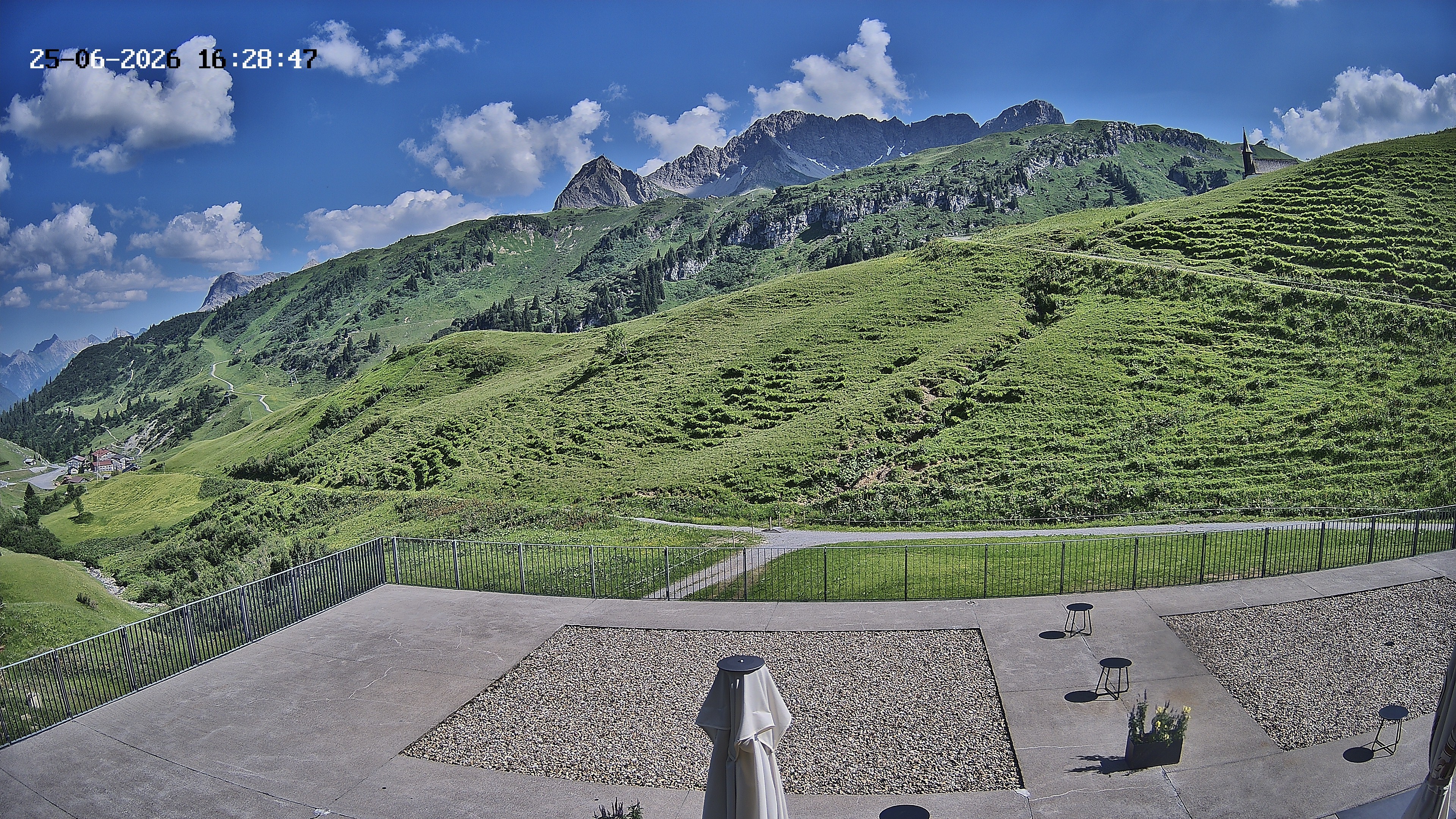 Archived image Webcam Hotel Adler at Warth