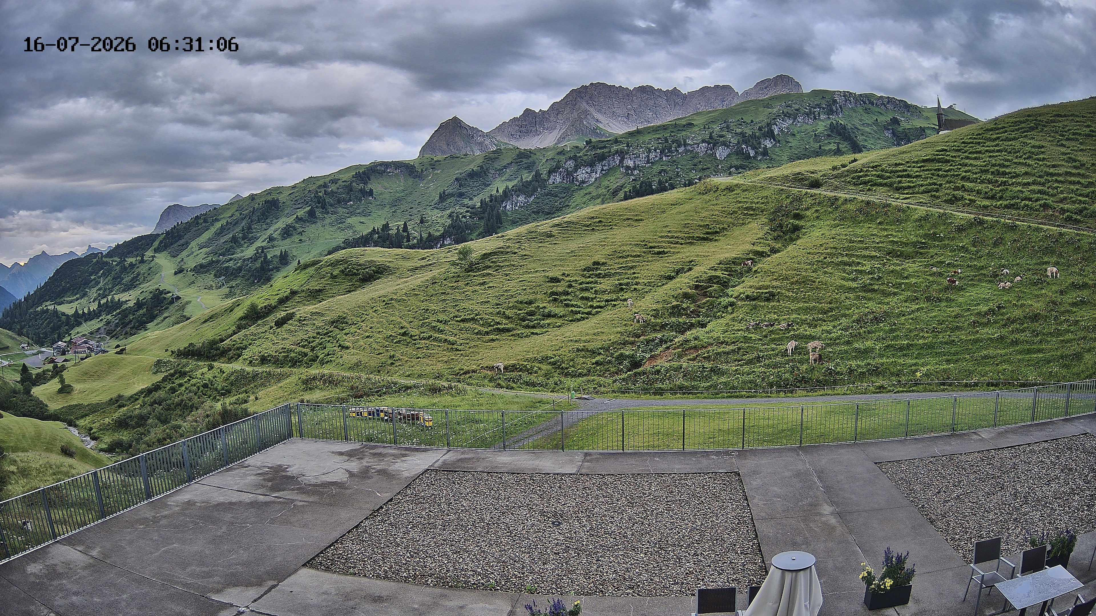 Archived image Webcam Hotel Adler at Warth