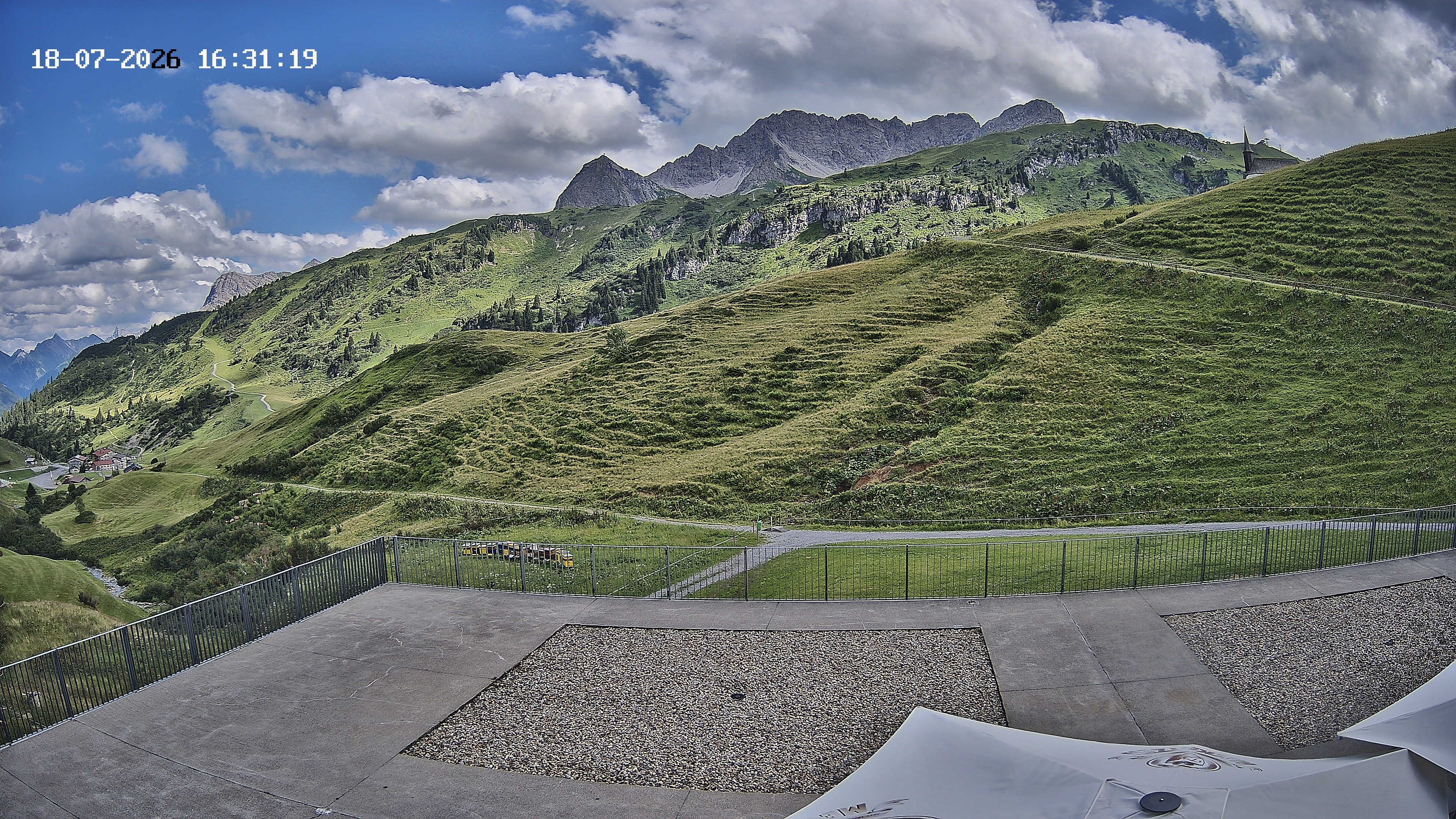 Archived image Webcam Hotel Adler at Warth