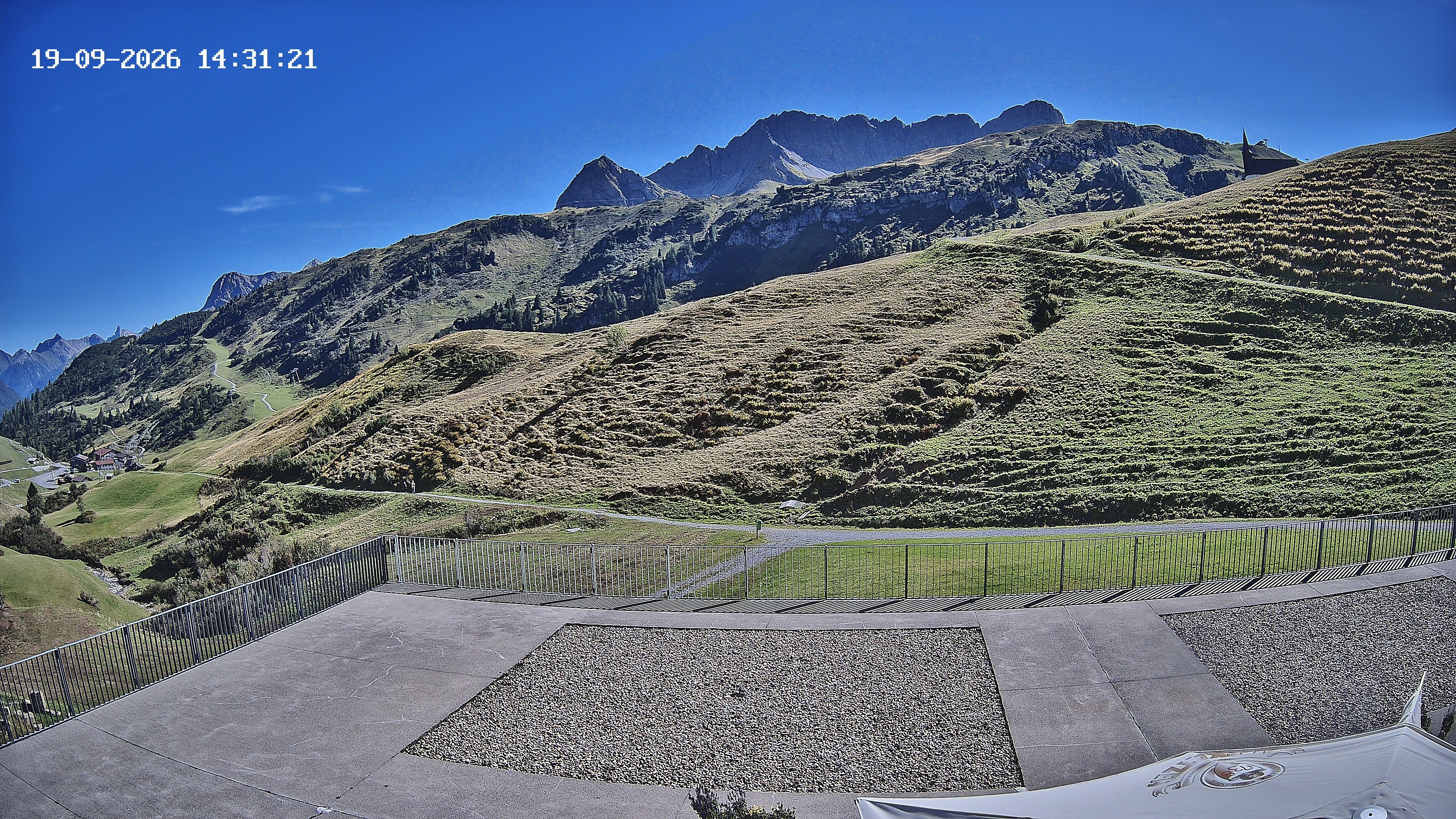 Archived image Webcam Hotel Adler at Warth
