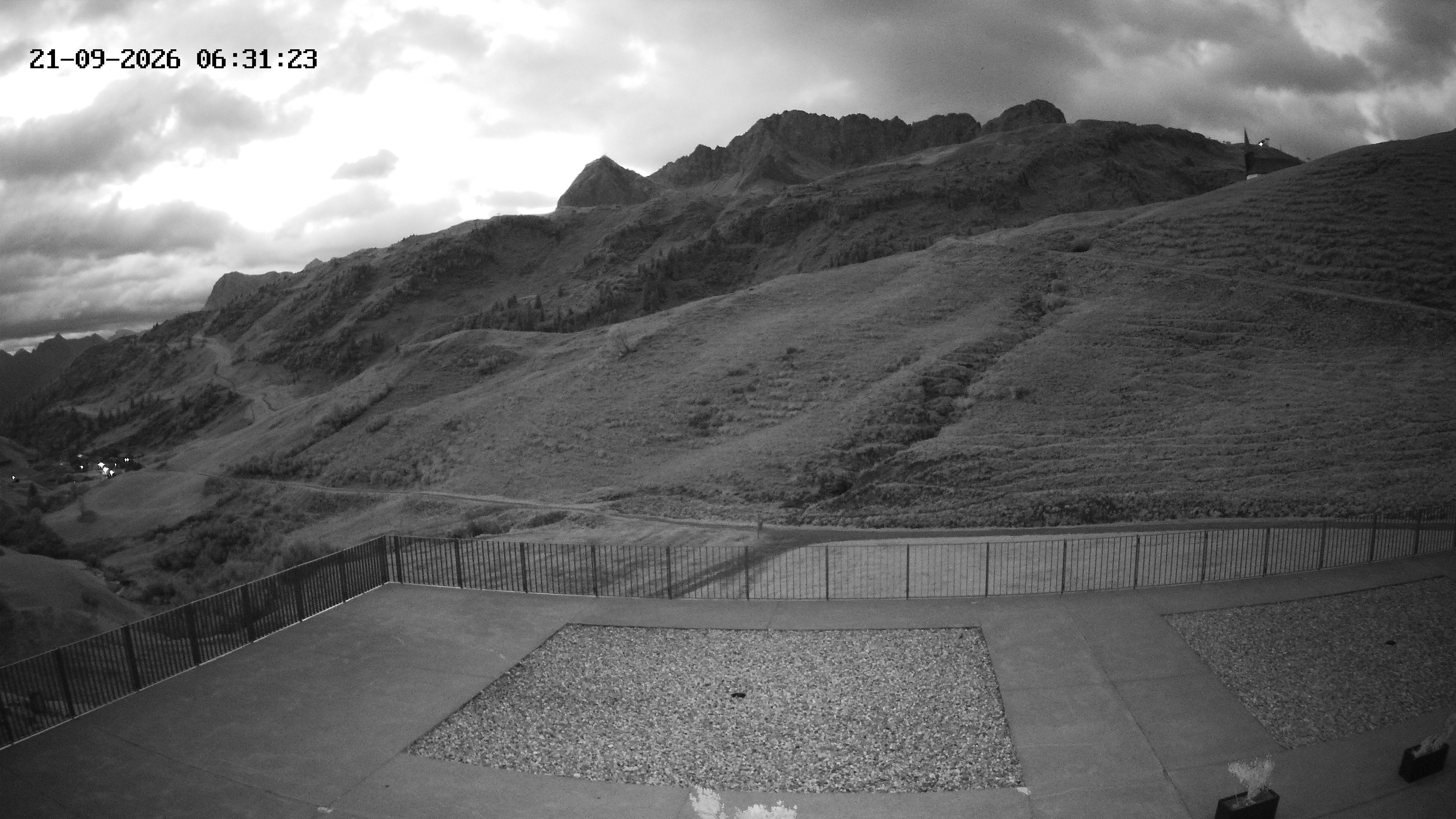 Archived image Webcam Hotel Adler at Warth