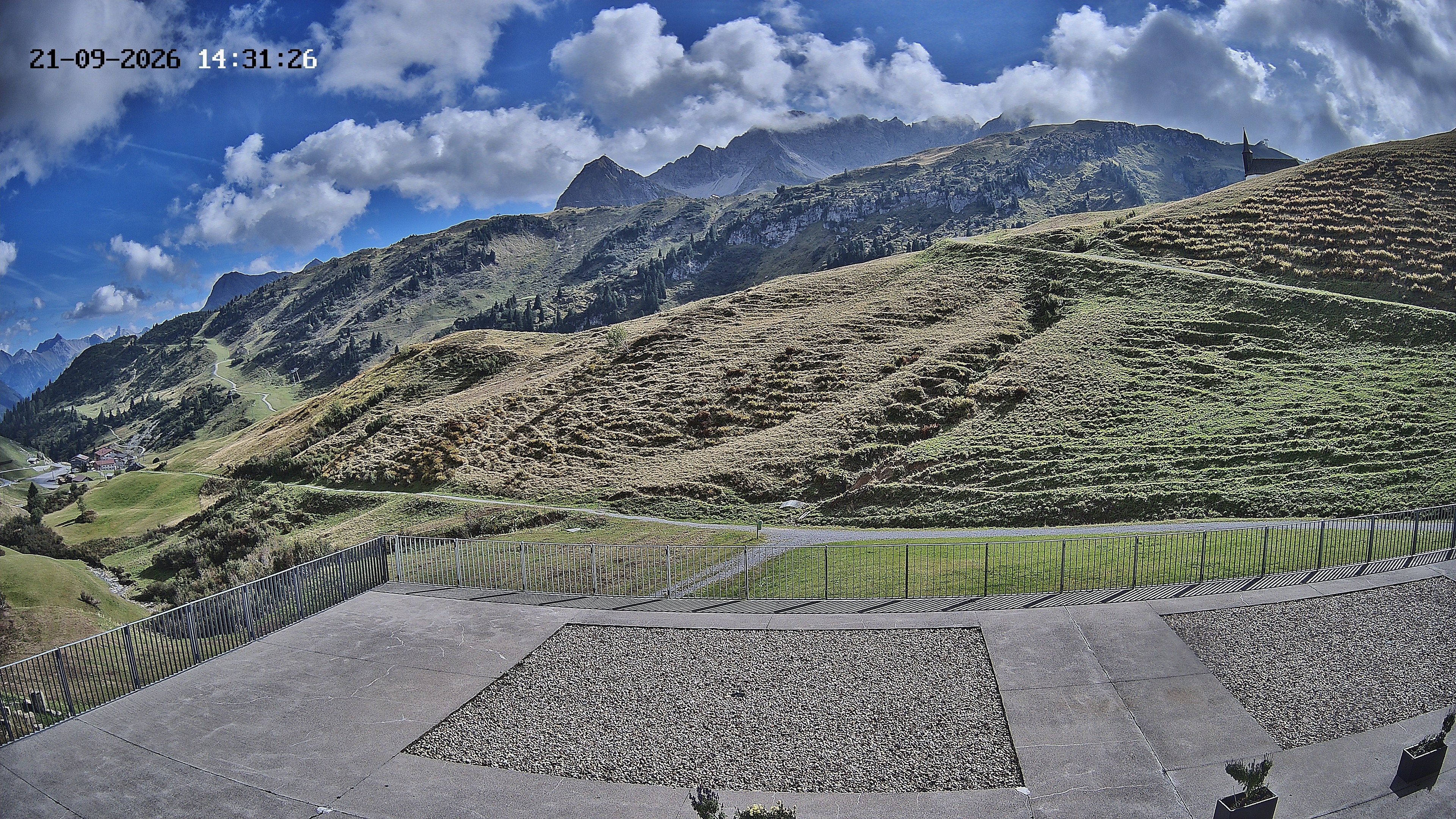 Archived image Webcam Hotel Adler at Warth