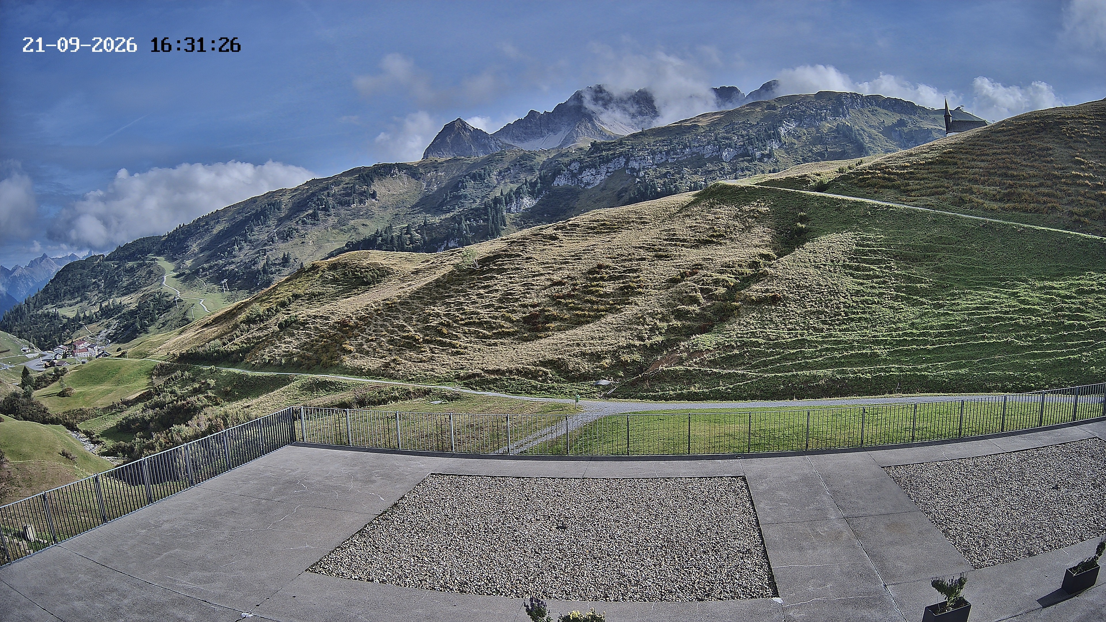 Archived image Webcam Hotel Adler at Warth