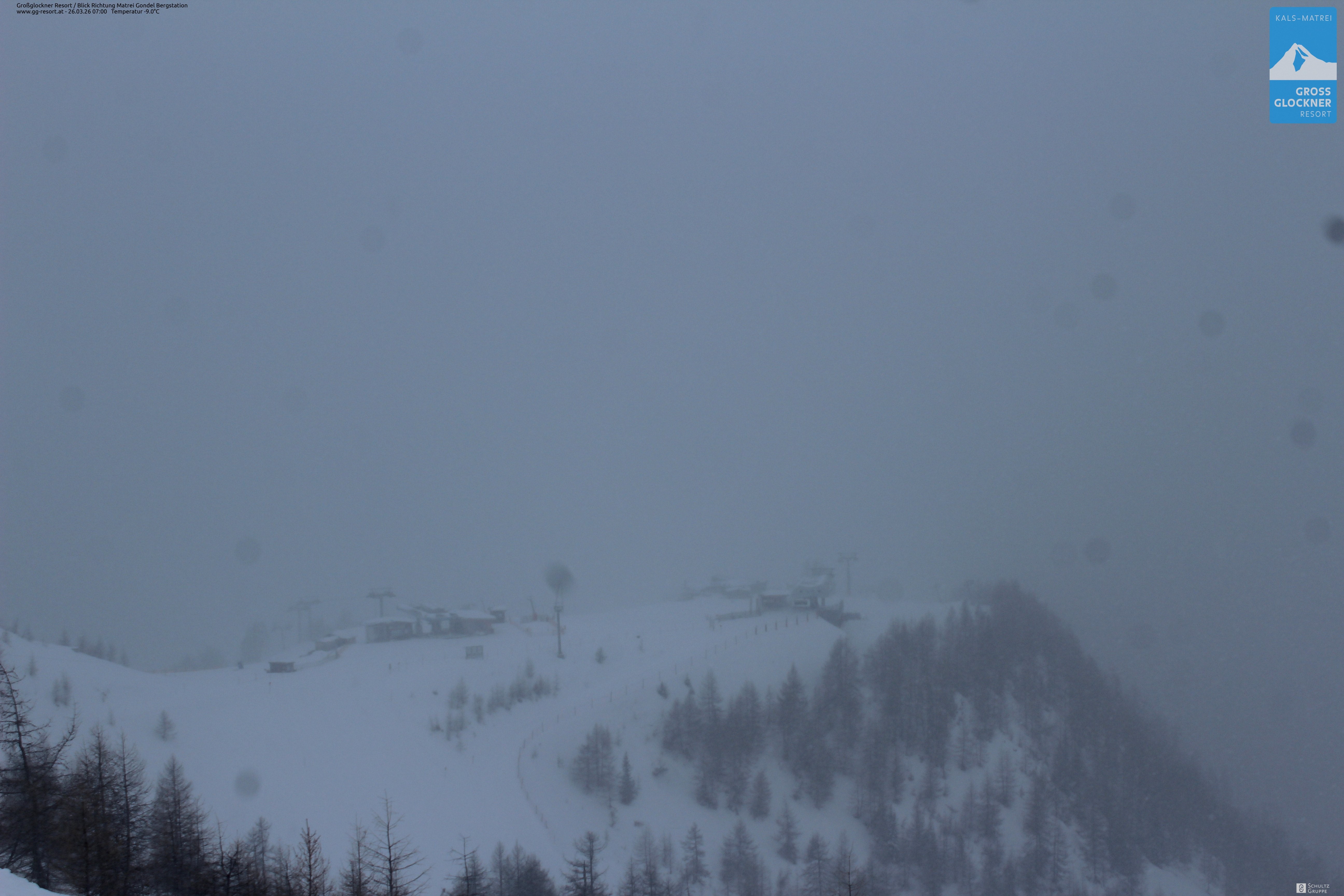 Archived image Webcam Goldried gondola top station