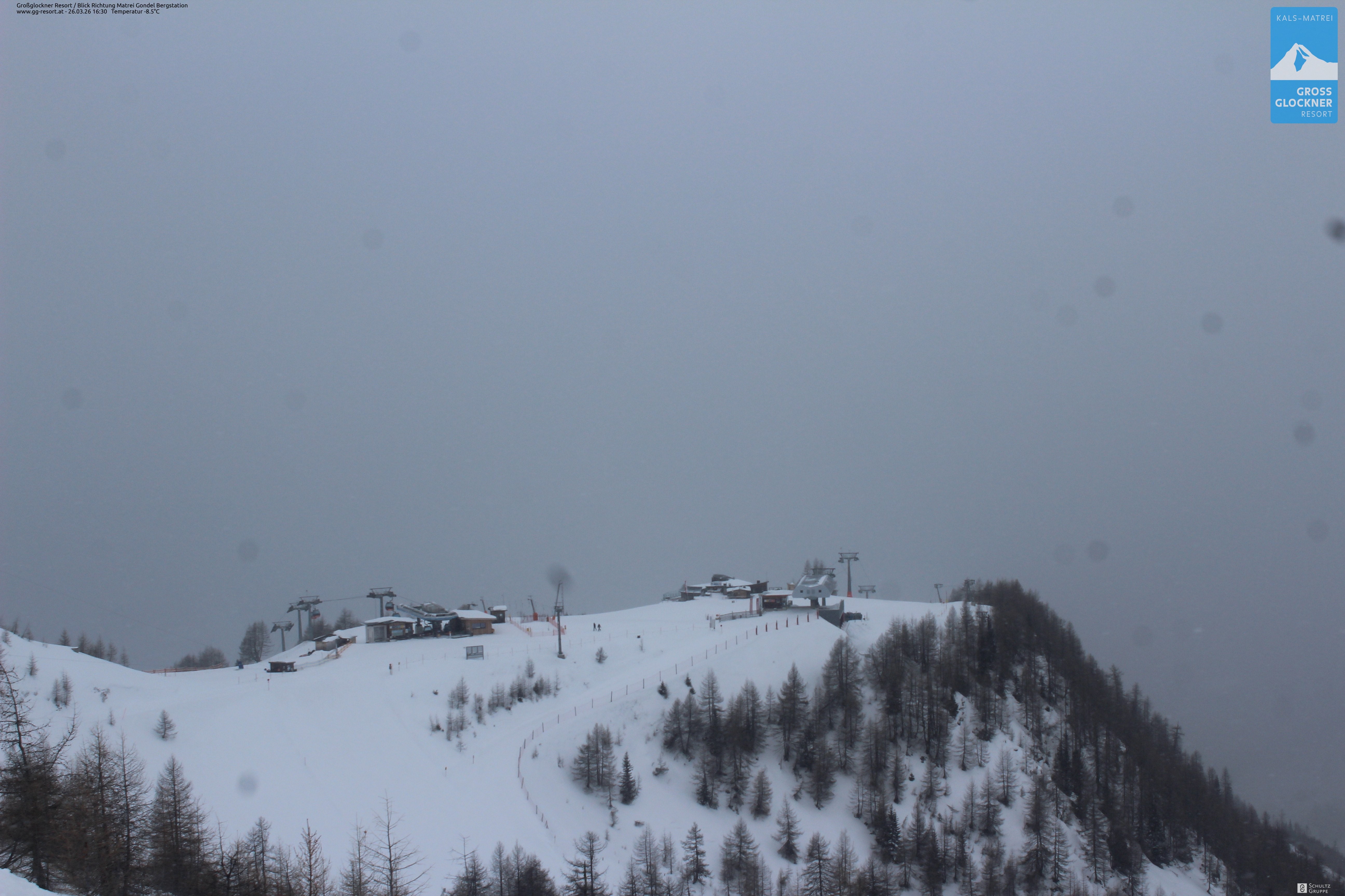 Archived image Webcam Goldried gondola top station