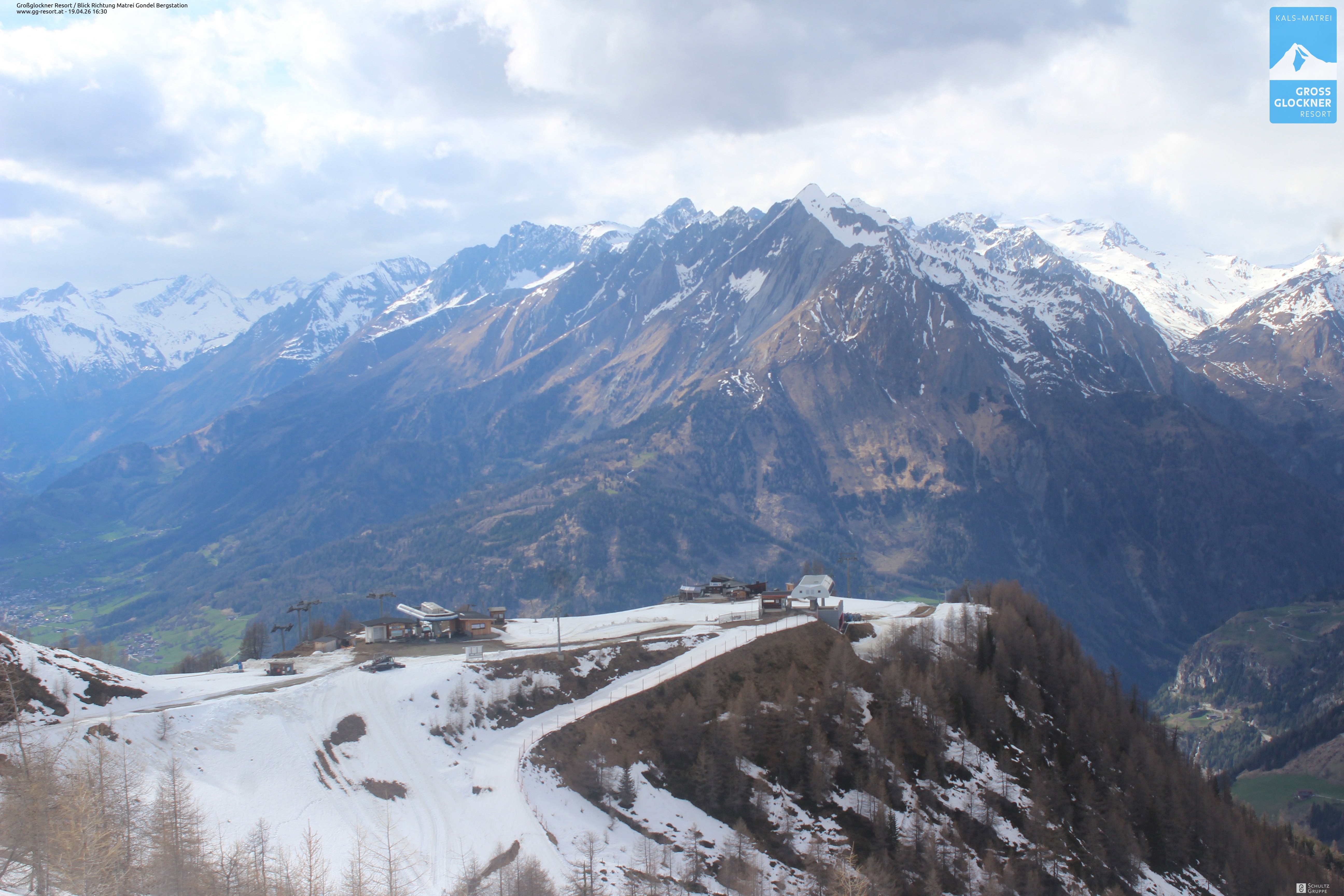 Archiv Foto Webcam Goldried-Gondelbahn Bergstation