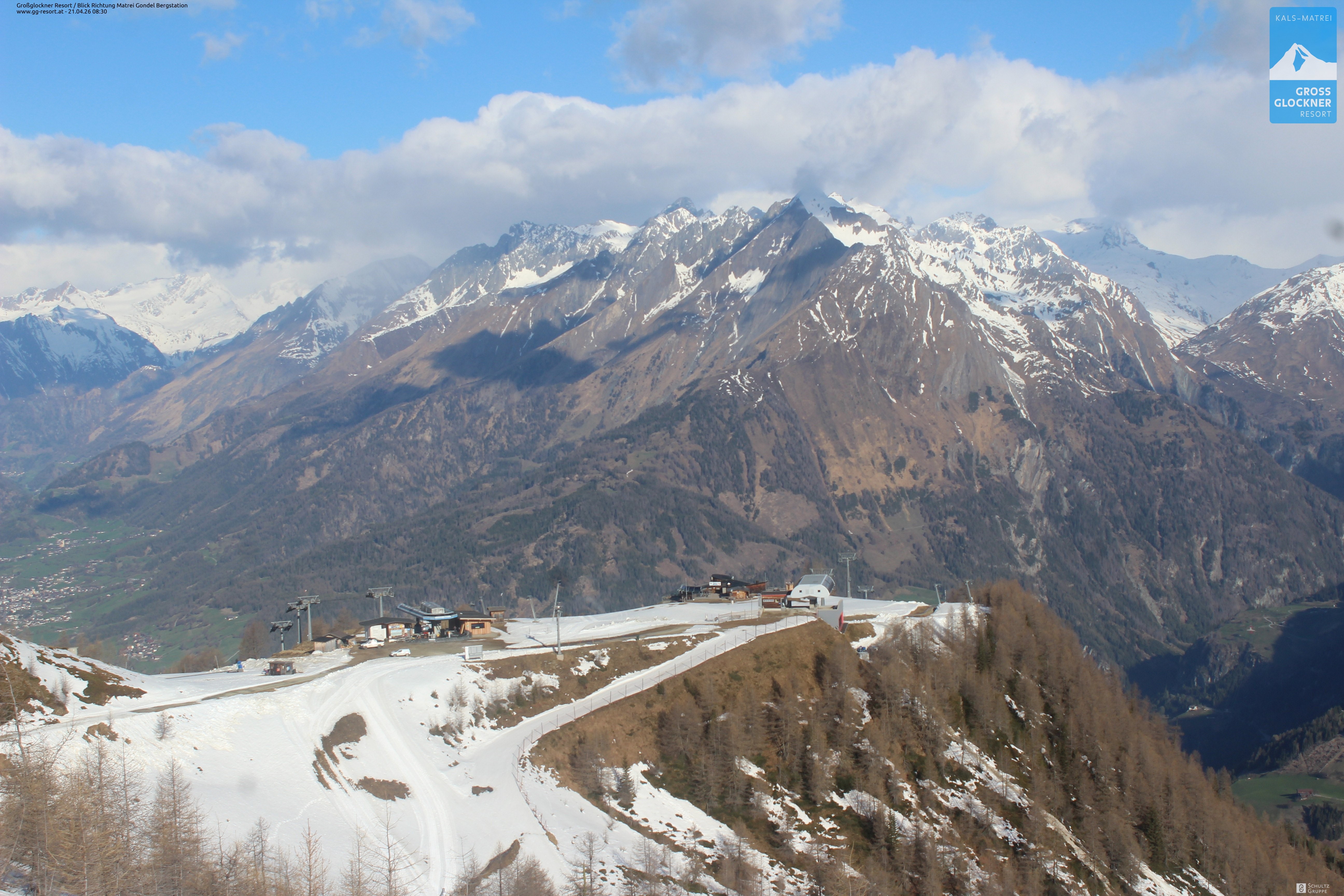 Archived image Webcam Goldried gondola top station