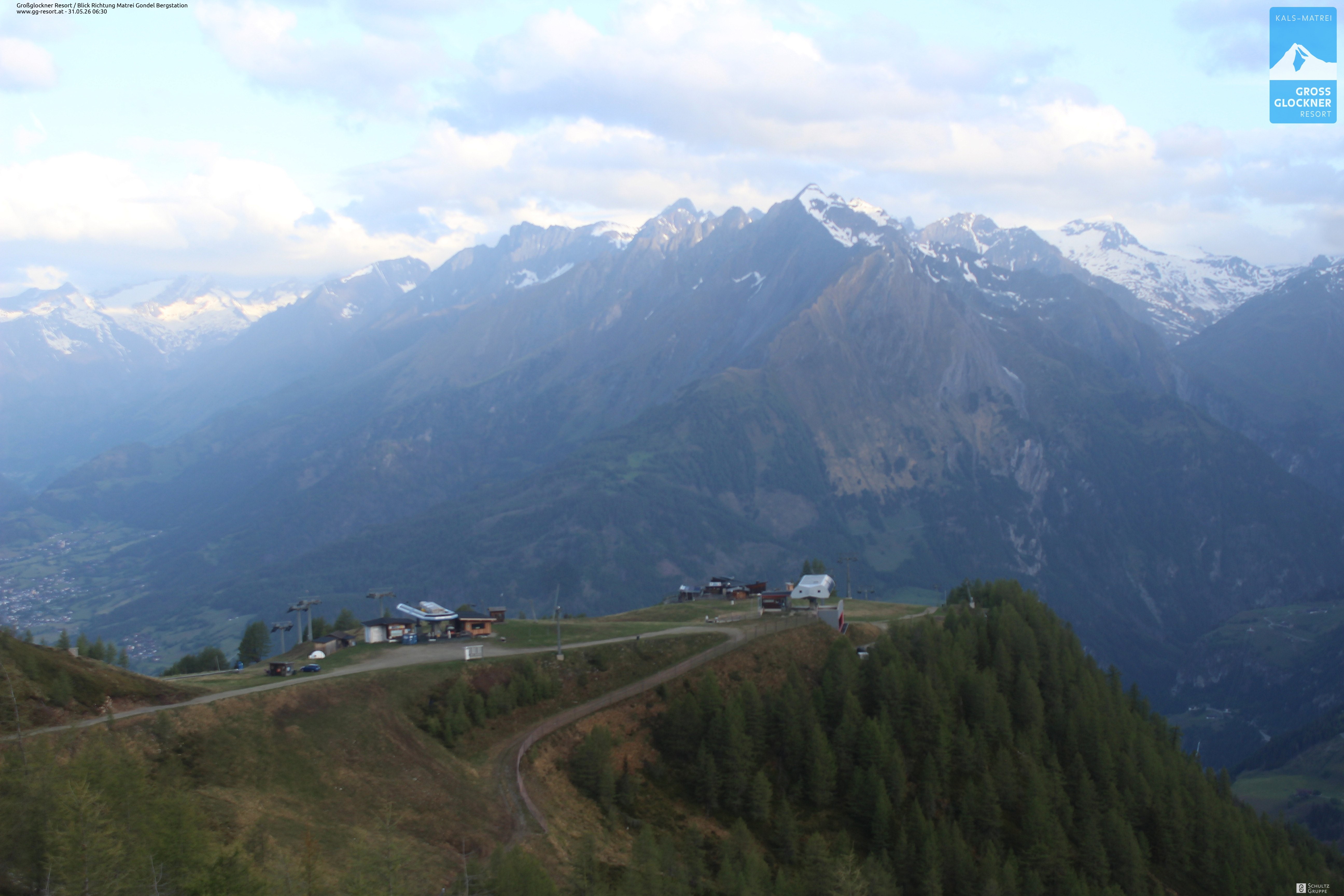 Archiv Foto Webcam Goldried-Gondelbahn Bergstation