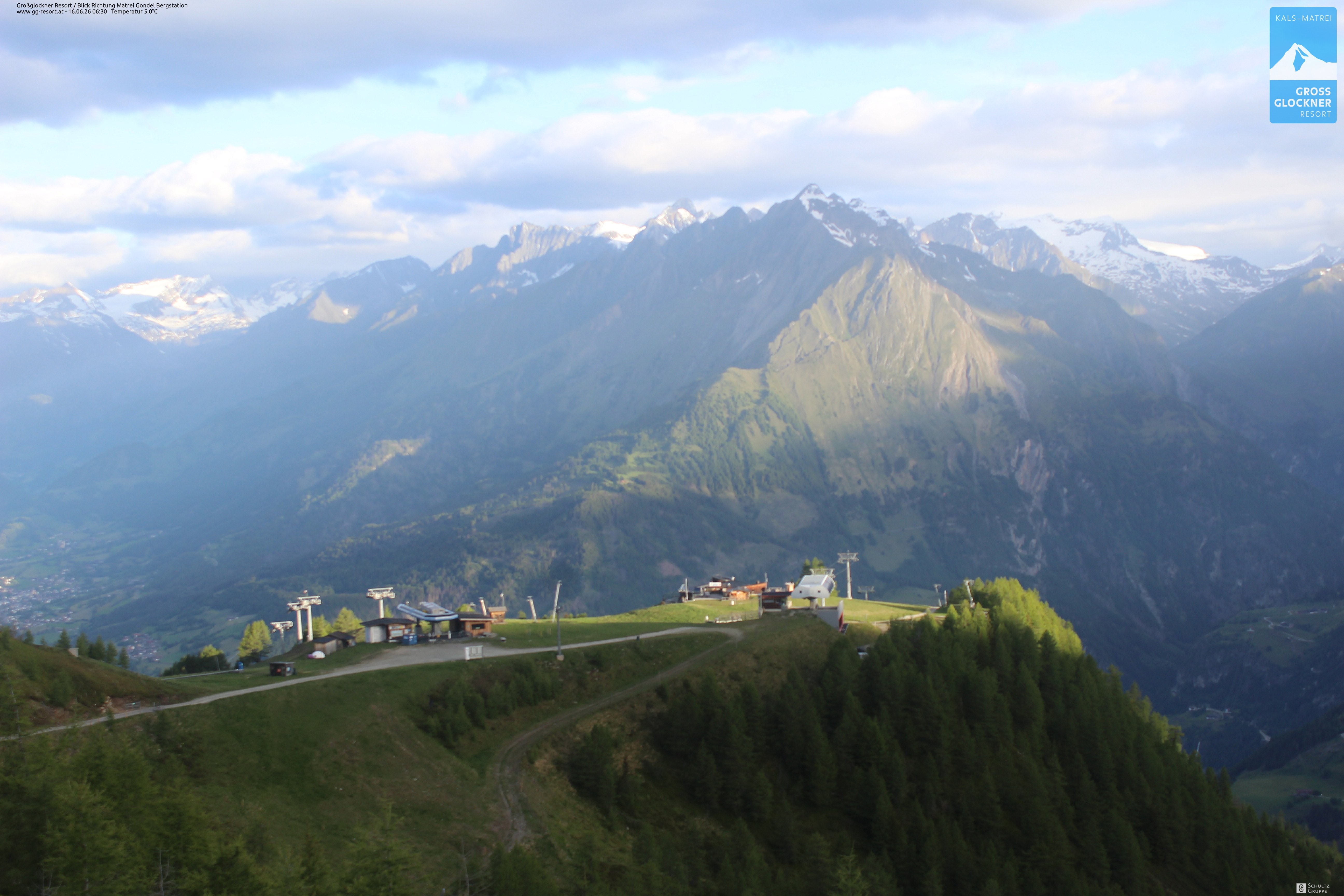 Archiv Foto Webcam Goldried-Gondelbahn Bergstation