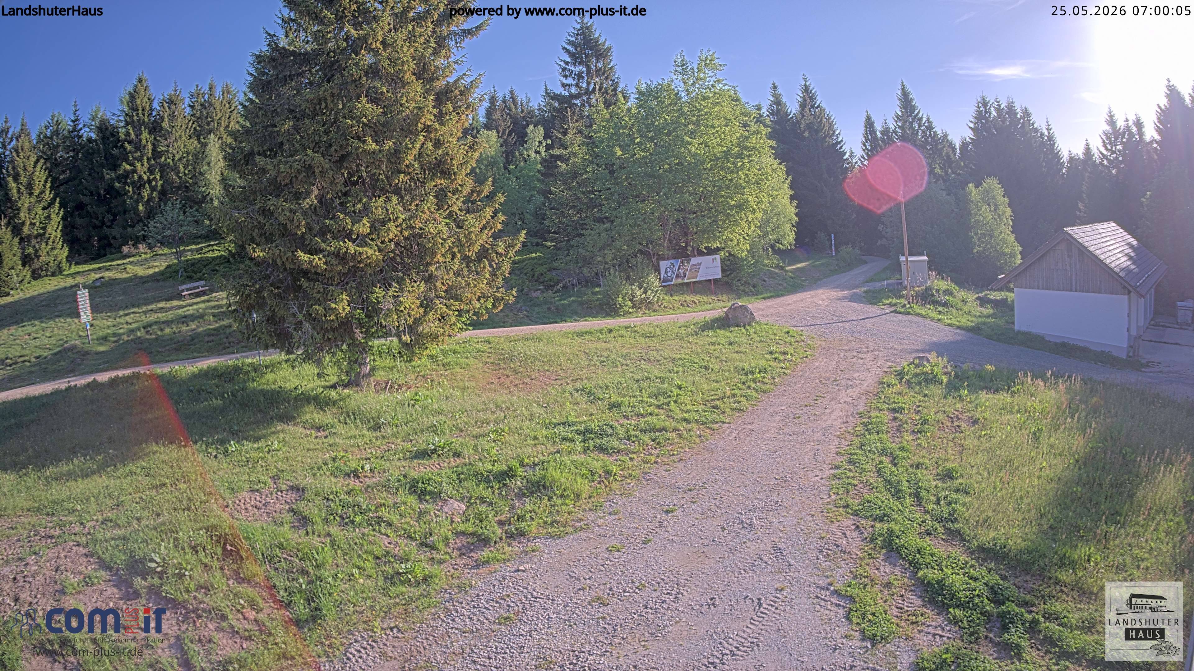 Archiv Foto Webcam Landshuter Haus in Oberbreitenau bei Bischofsmais