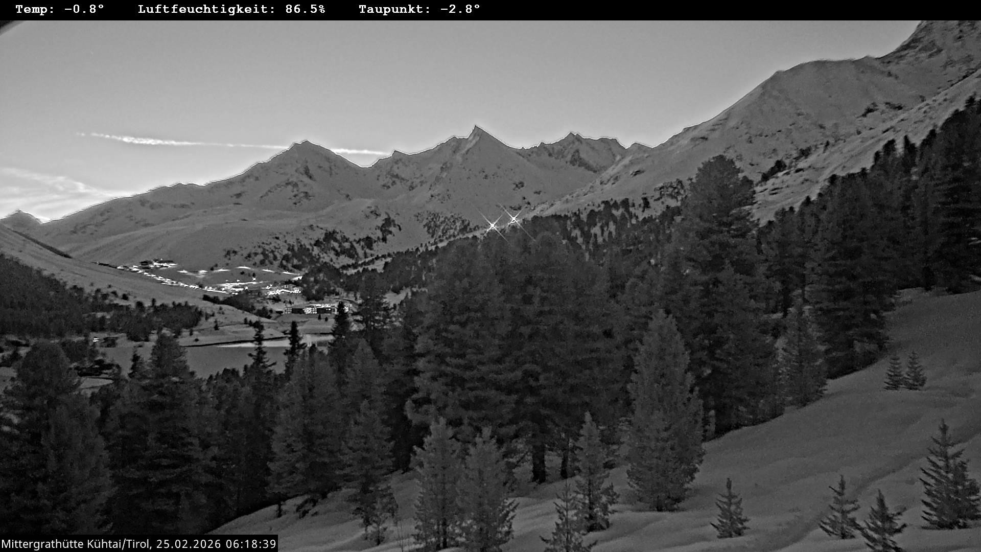 Archiv Foto Webcam Mittergrathütte in Tirol