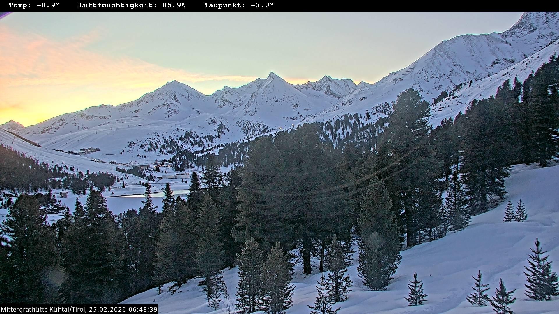 Archiv Foto Webcam Mittergrathütte in Tirol