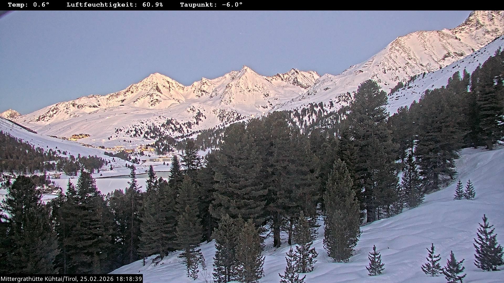 Archiv Foto Webcam Mittergrathütte in Tirol