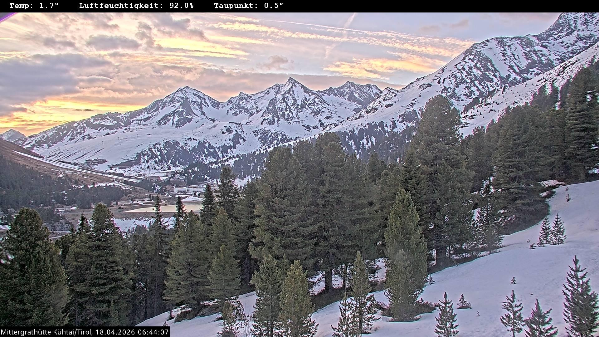 Archiv Foto Webcam Mittergrathütte in Tirol