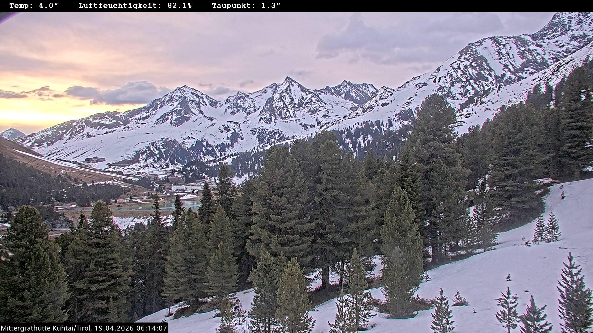 Archiv Foto Webcam Mittergrathütte in Tirol