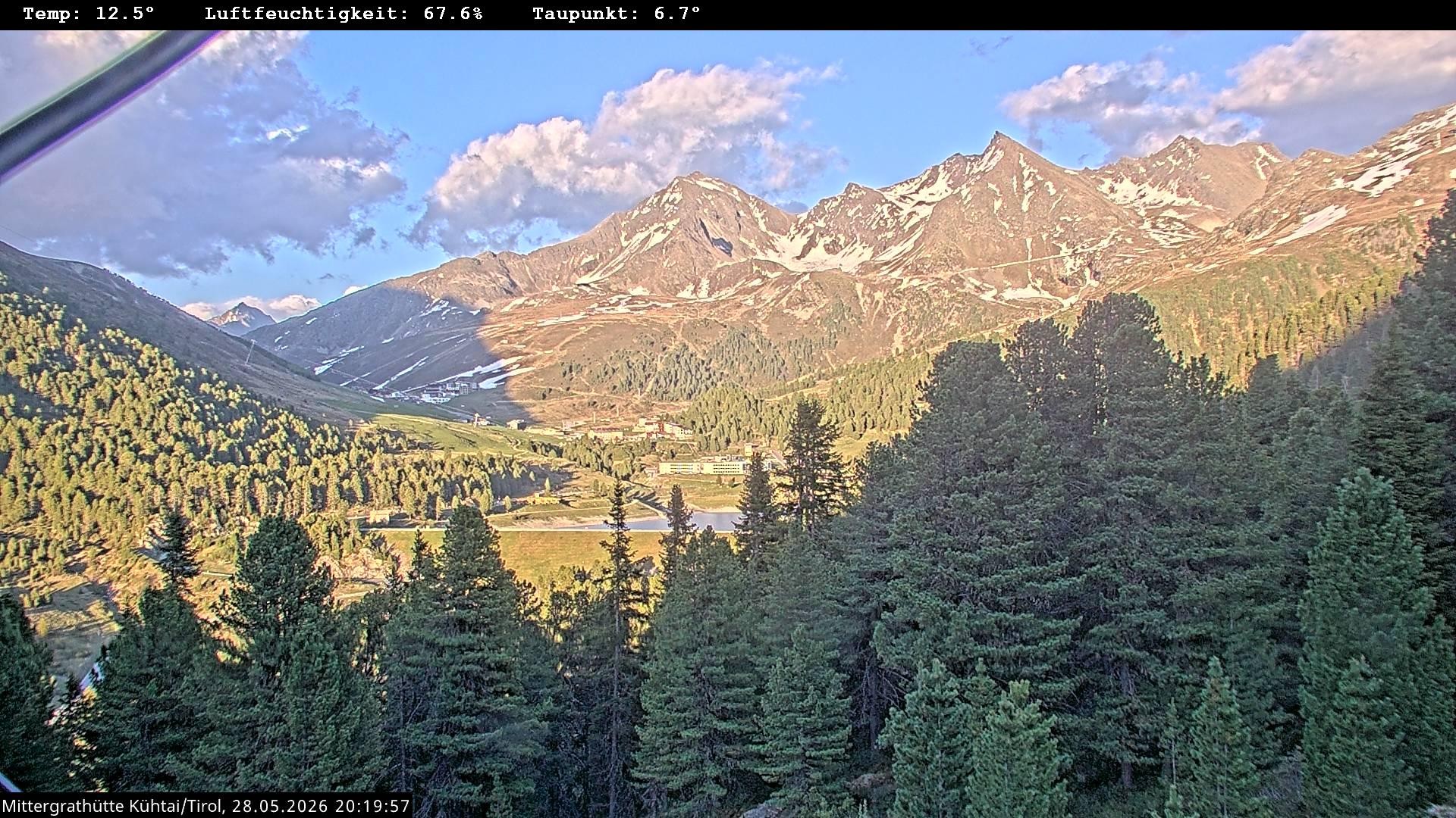 Archiv Foto Webcam Mittergrathütte in Tirol