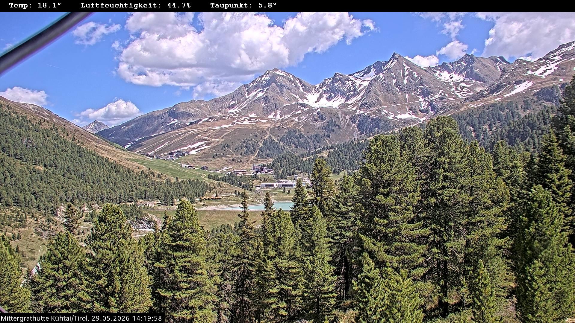 Archiv Foto Webcam Mittergrathütte in Tirol