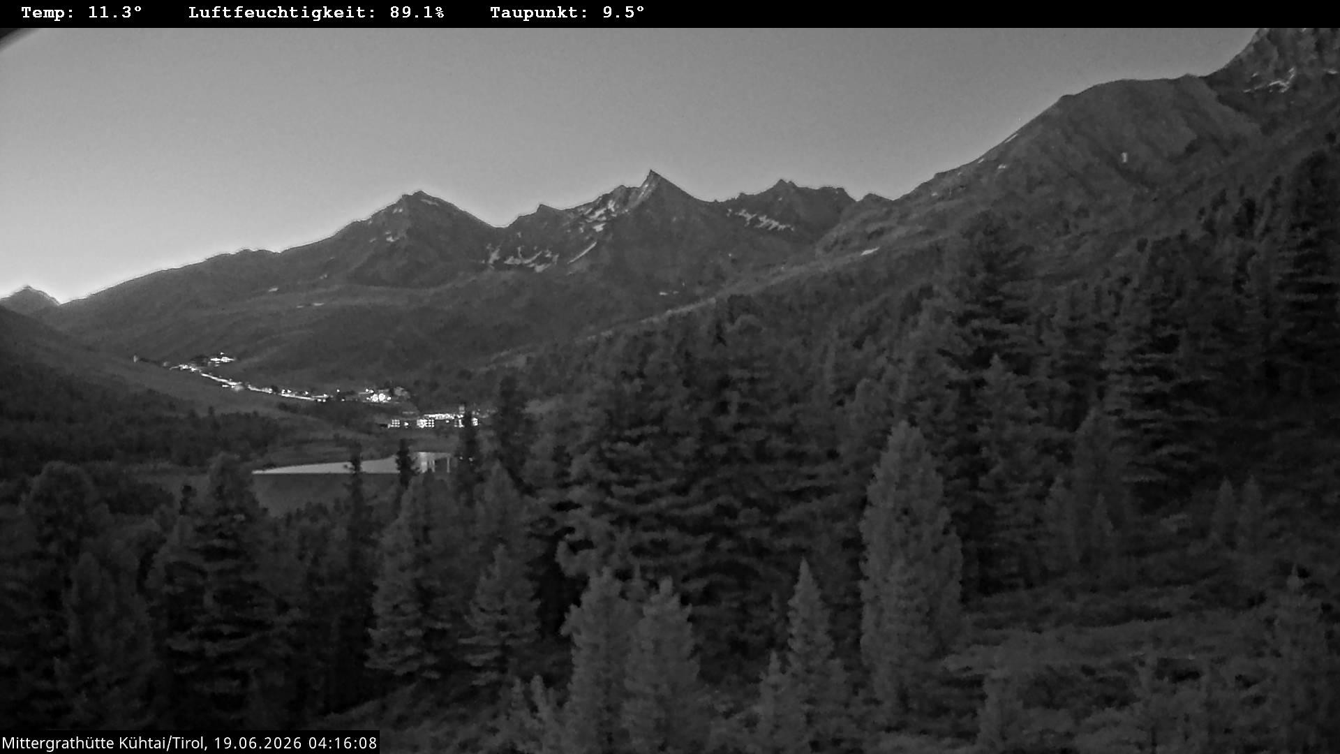 Archiv Foto Webcam Mittergrathütte in Tirol