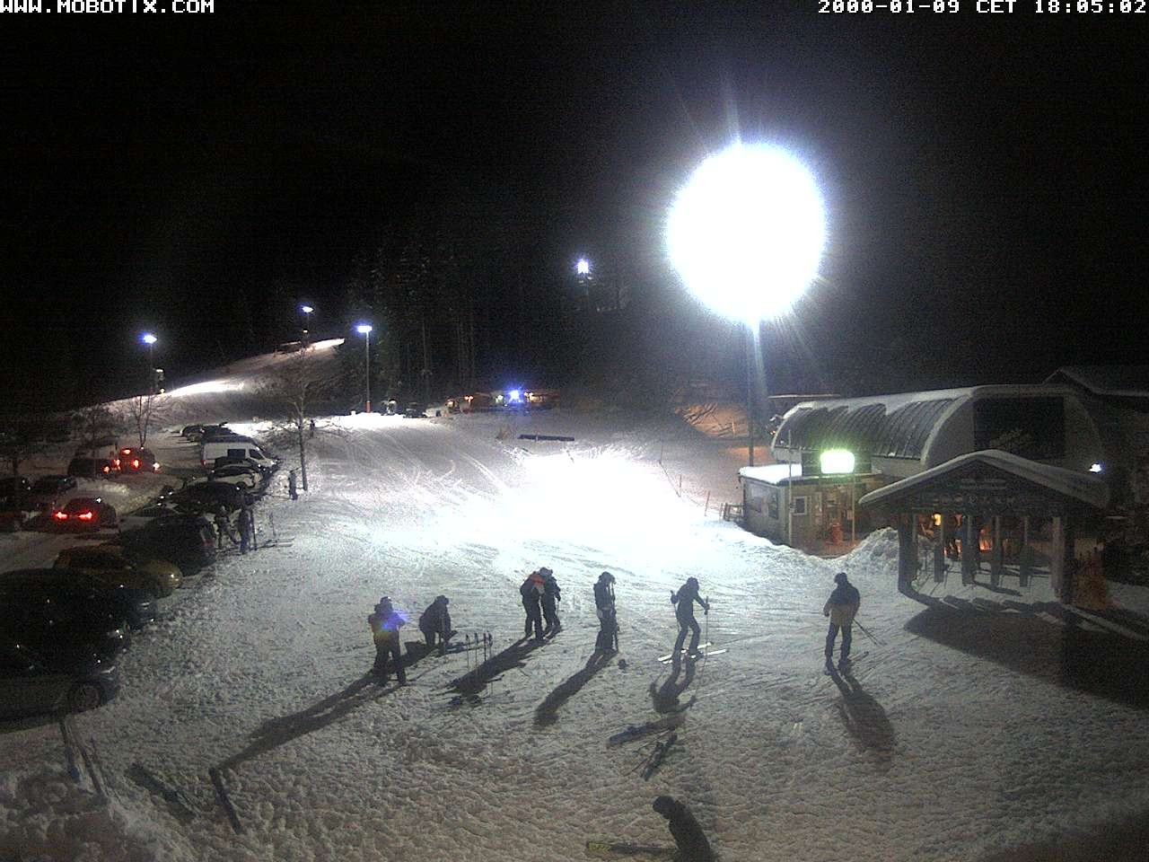 Archiv Foto Webcam Sessellift Stümpflingbahn - Talstation