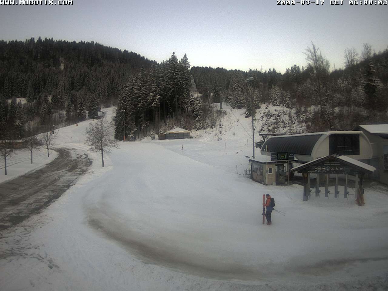 Archiv Foto Webcam Sessellift Stümpflingbahn - Talstation