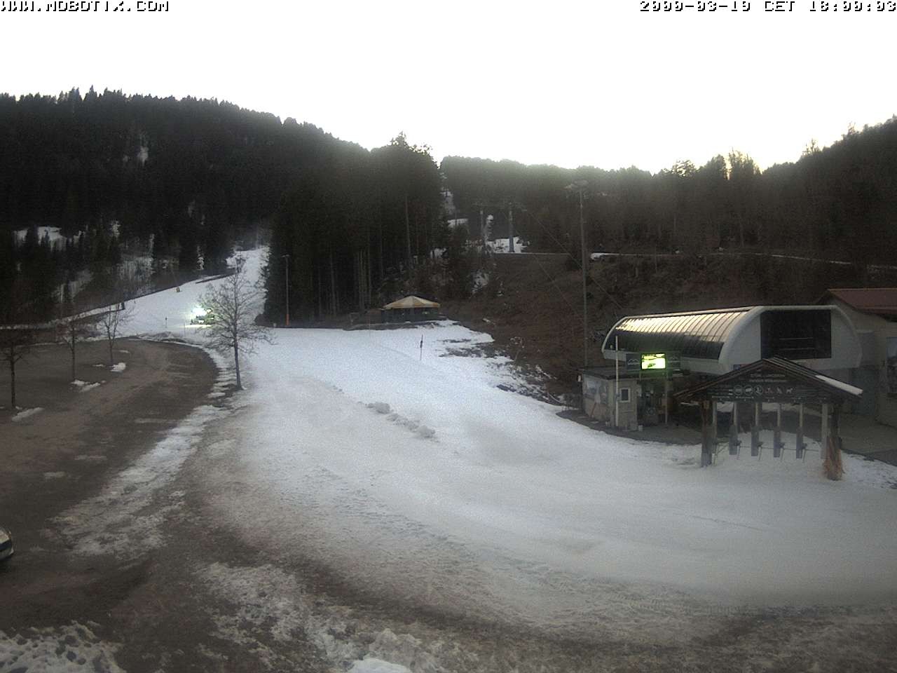 Archiv Foto Webcam Sessellift Stümpflingbahn - Talstation