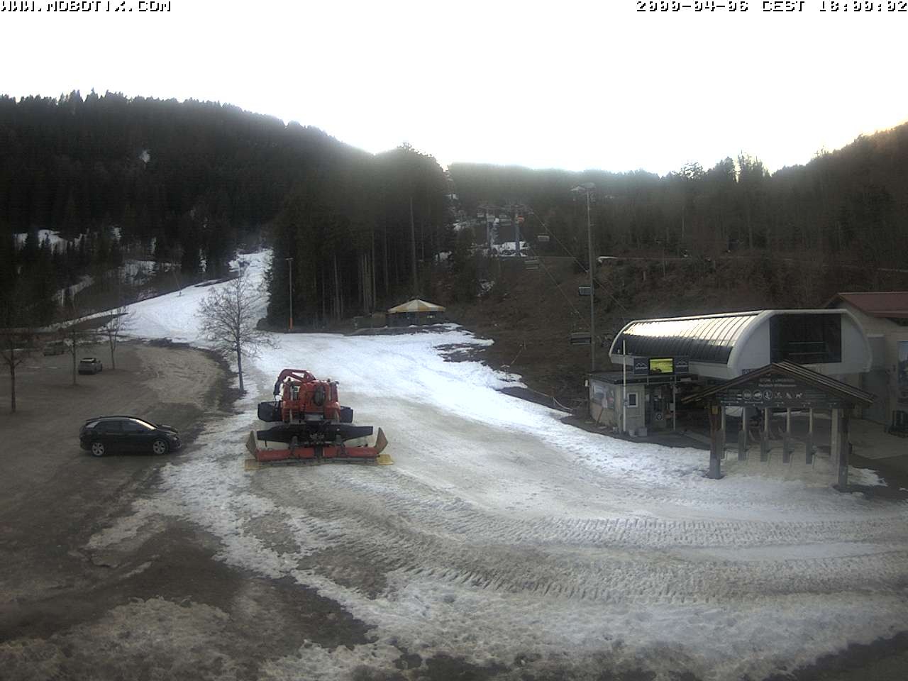 Archiv Foto Webcam Sessellift Stümpflingbahn - Talstation