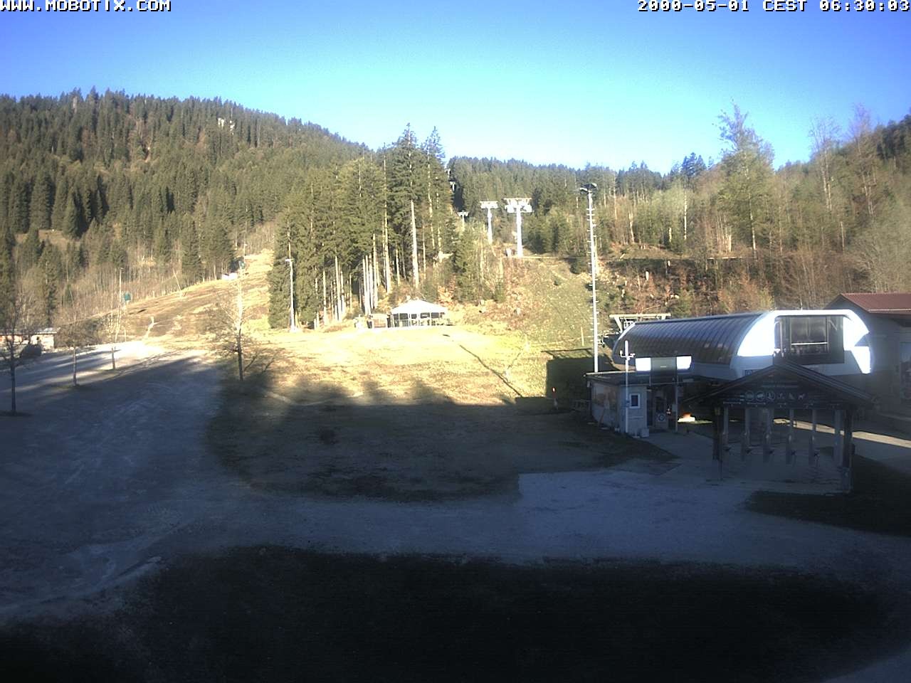 Archiv Foto Webcam Sessellift Stümpflingbahn - Talstation