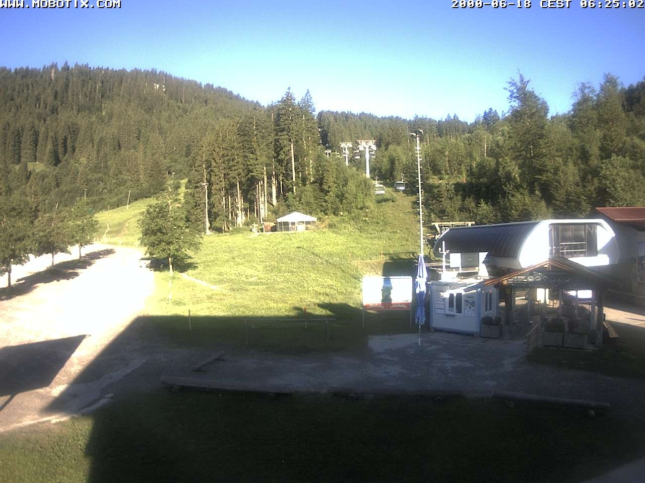 Archiv Foto Webcam Sessellift Stümpflingbahn - Talstation