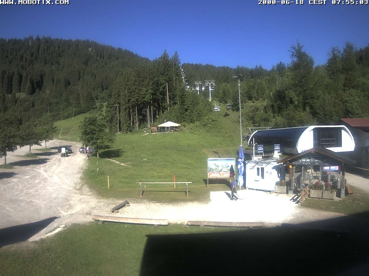 Archiv Foto Webcam Sessellift Stümpflingbahn - Talstation