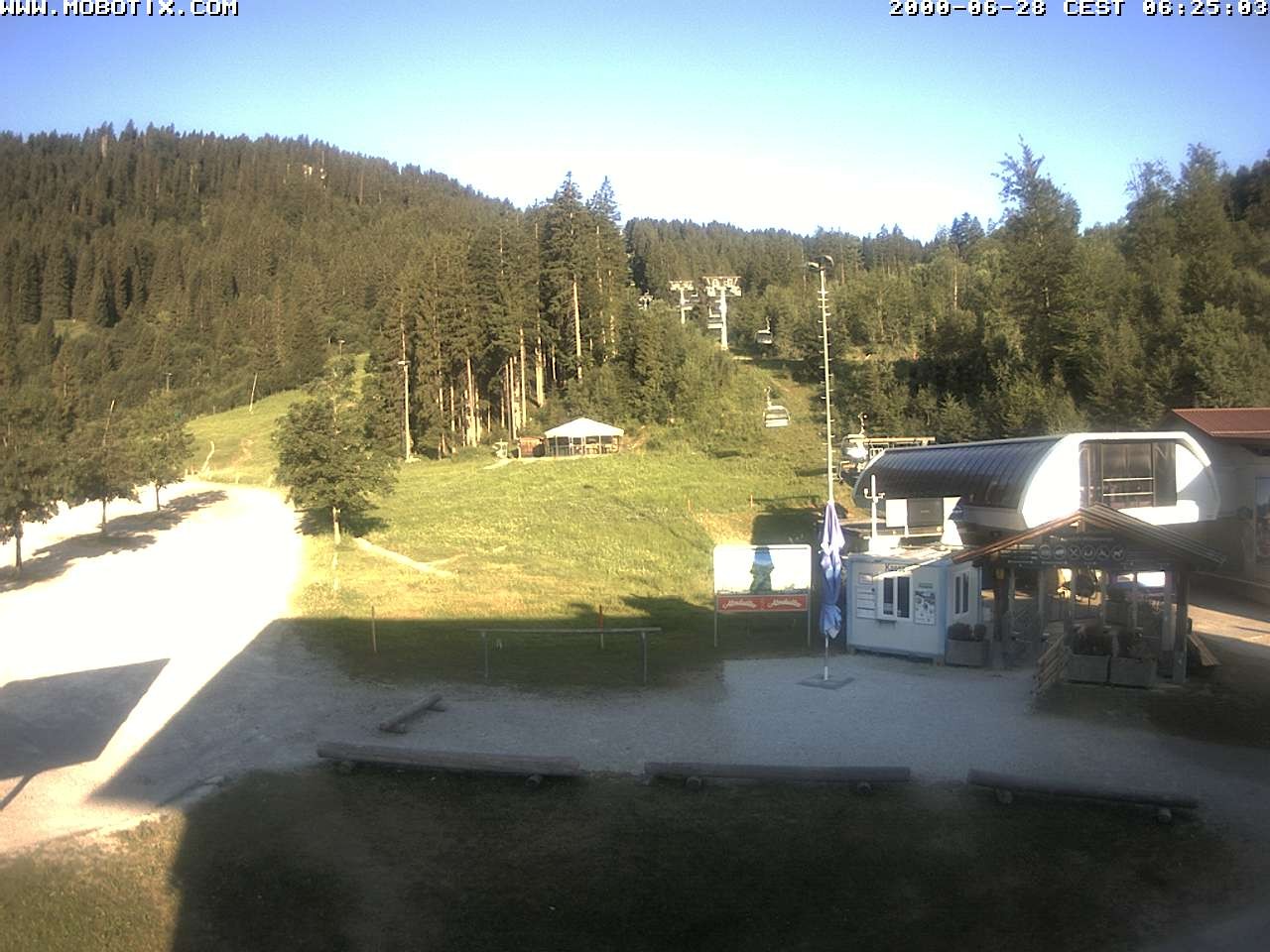Archiv Foto Webcam Sessellift Stümpflingbahn - Talstation
