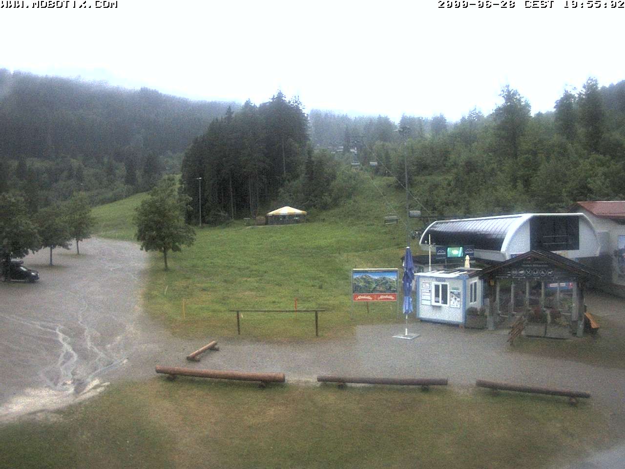Archiv Foto Webcam Sessellift Stümpflingbahn - Talstation