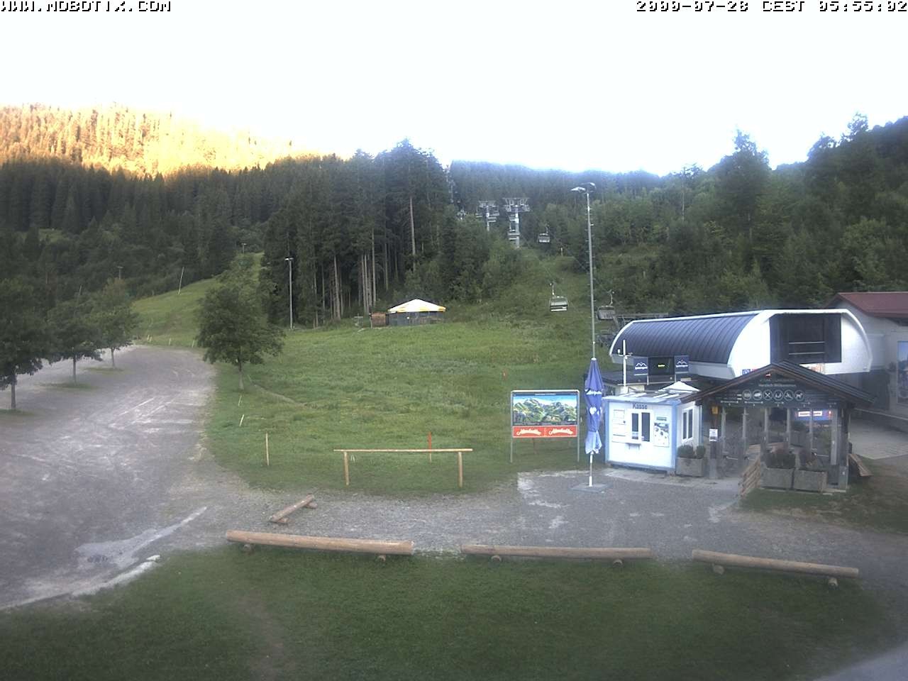 Archiv Foto Webcam Sessellift Stümpflingbahn - Talstation