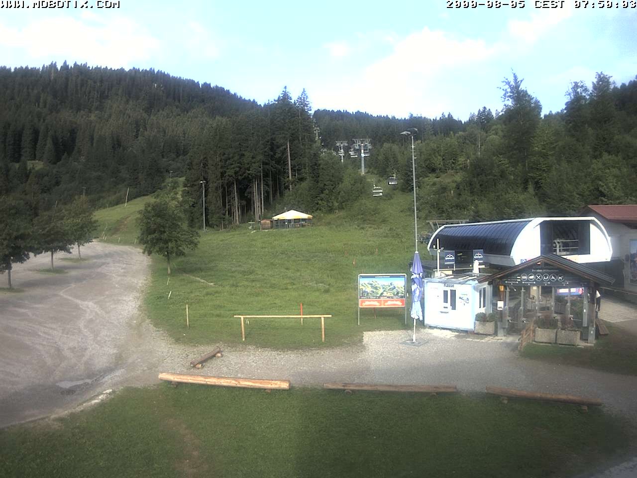 Archiv Foto Webcam Sessellift Stümpflingbahn - Talstation