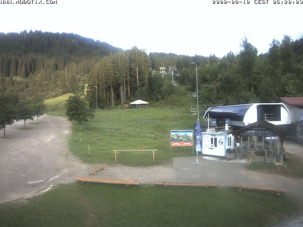 Archiv Foto Webcam Sessellift Stümpflingbahn - Talstation