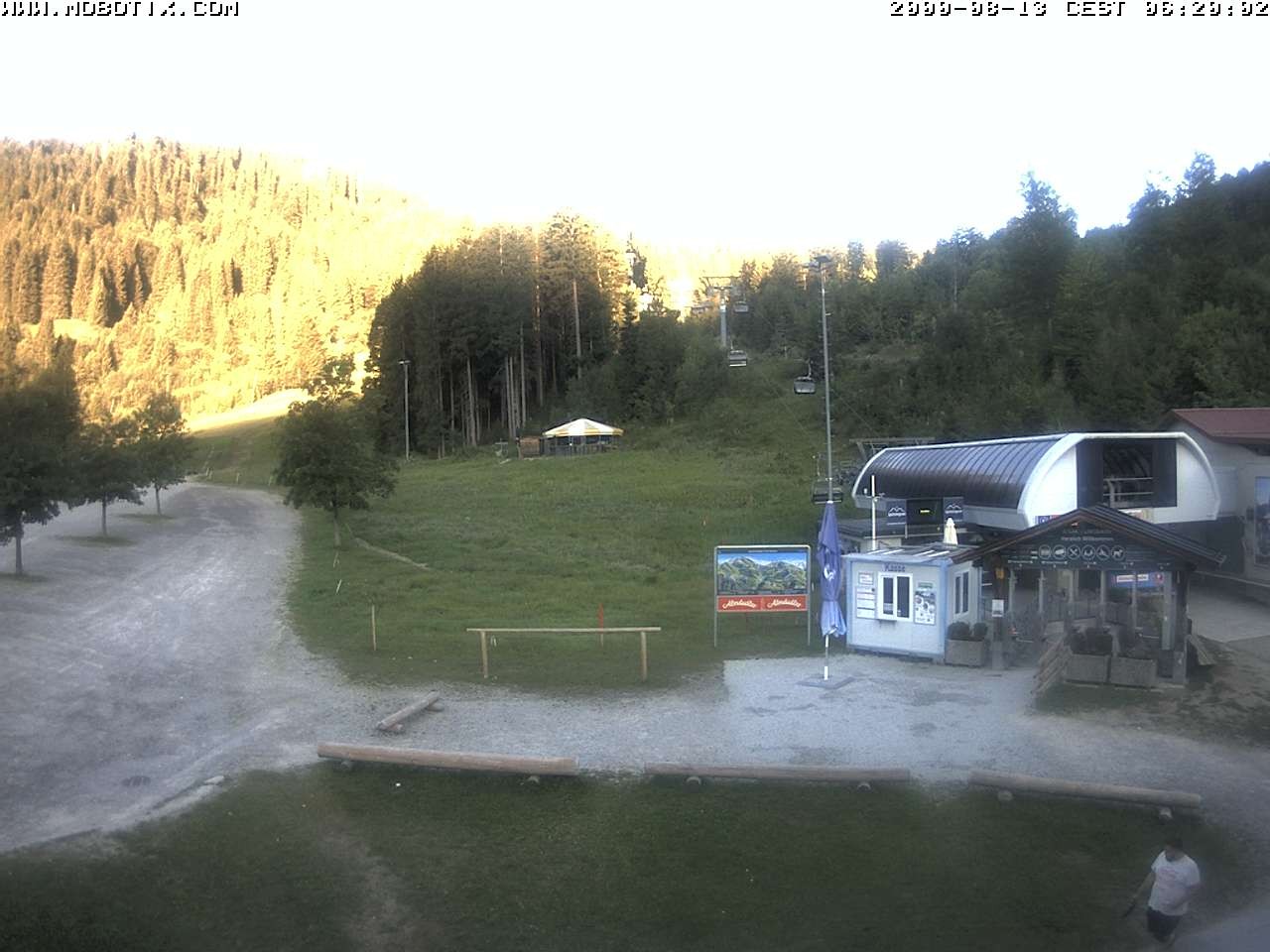 Archiv Foto Webcam Sessellift Stümpflingbahn - Talstation
