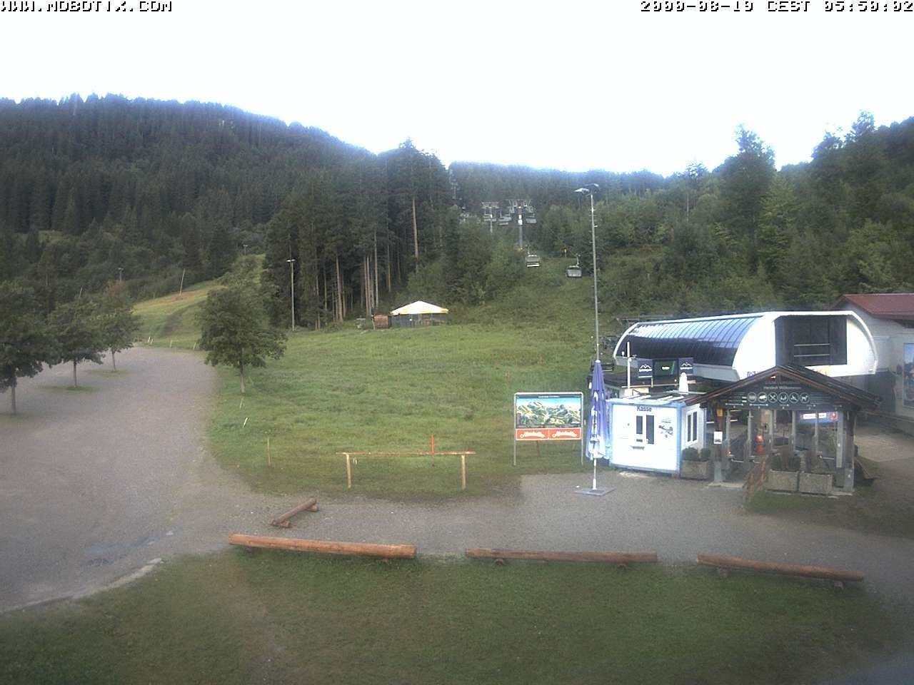 Archiv Foto Webcam Sessellift Stümpflingbahn - Talstation