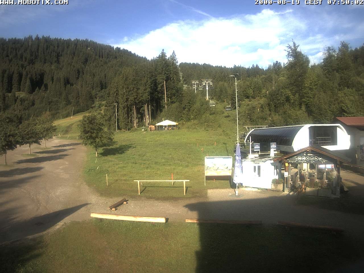 Archiv Foto Webcam Sessellift Stümpflingbahn - Talstation