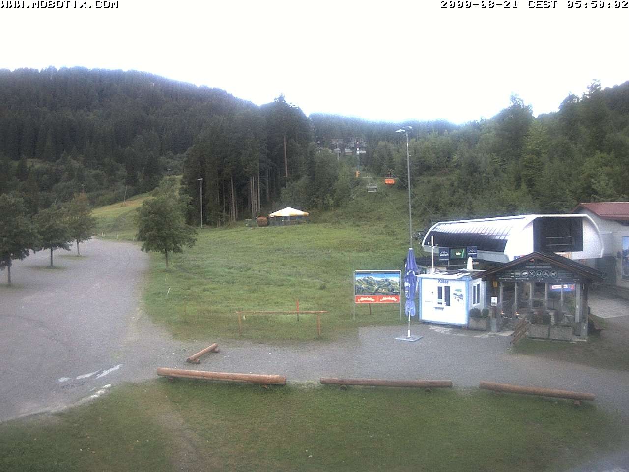 Archiv Foto Webcam Sessellift Stümpflingbahn - Talstation