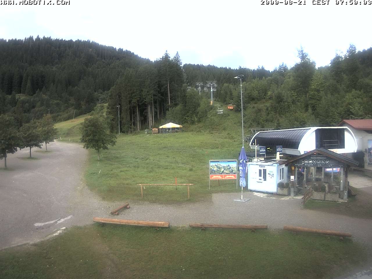 Archiv Foto Webcam Sessellift Stümpflingbahn - Talstation