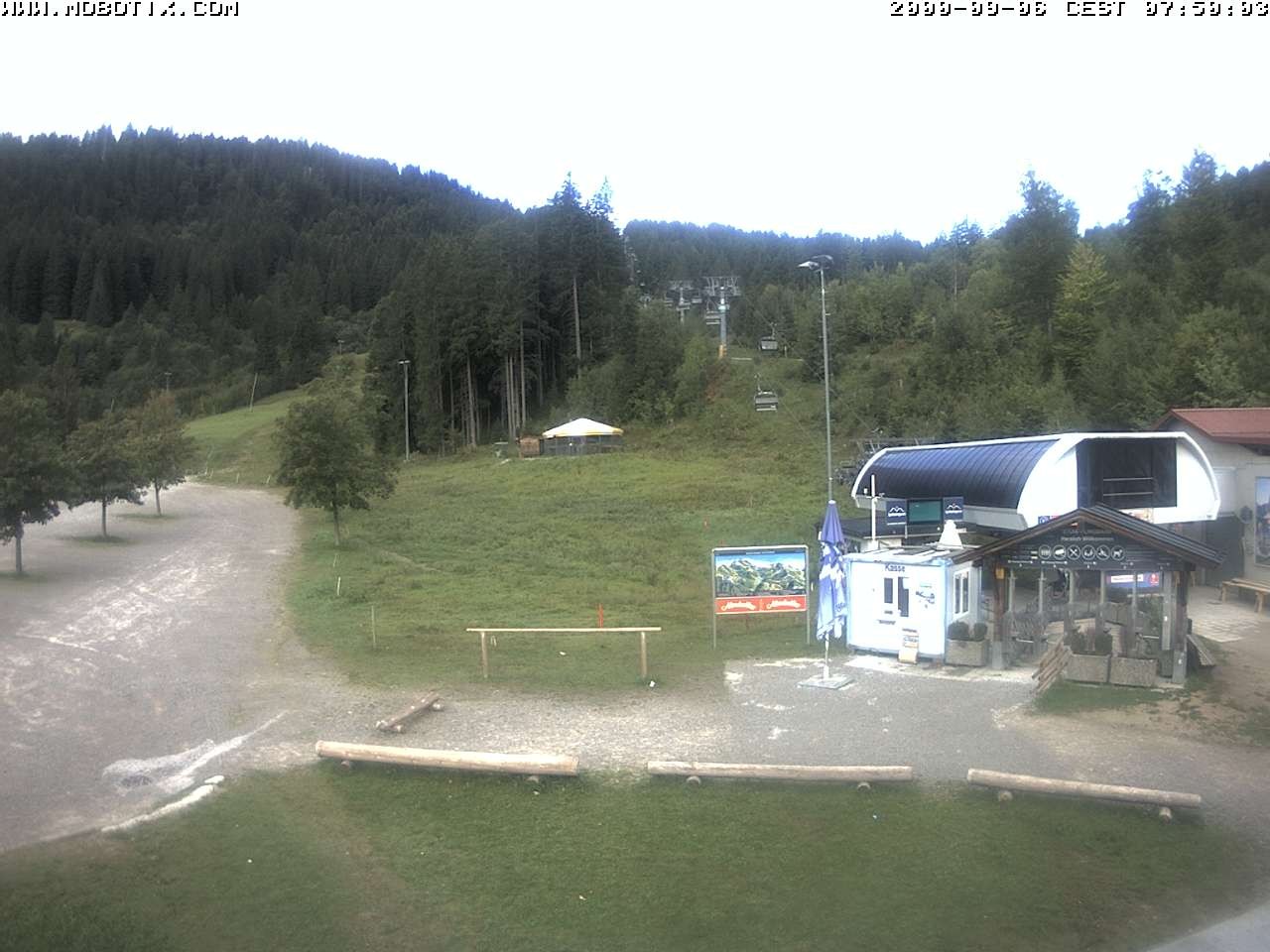 Archiv Foto Webcam Sessellift Stümpflingbahn - Talstation