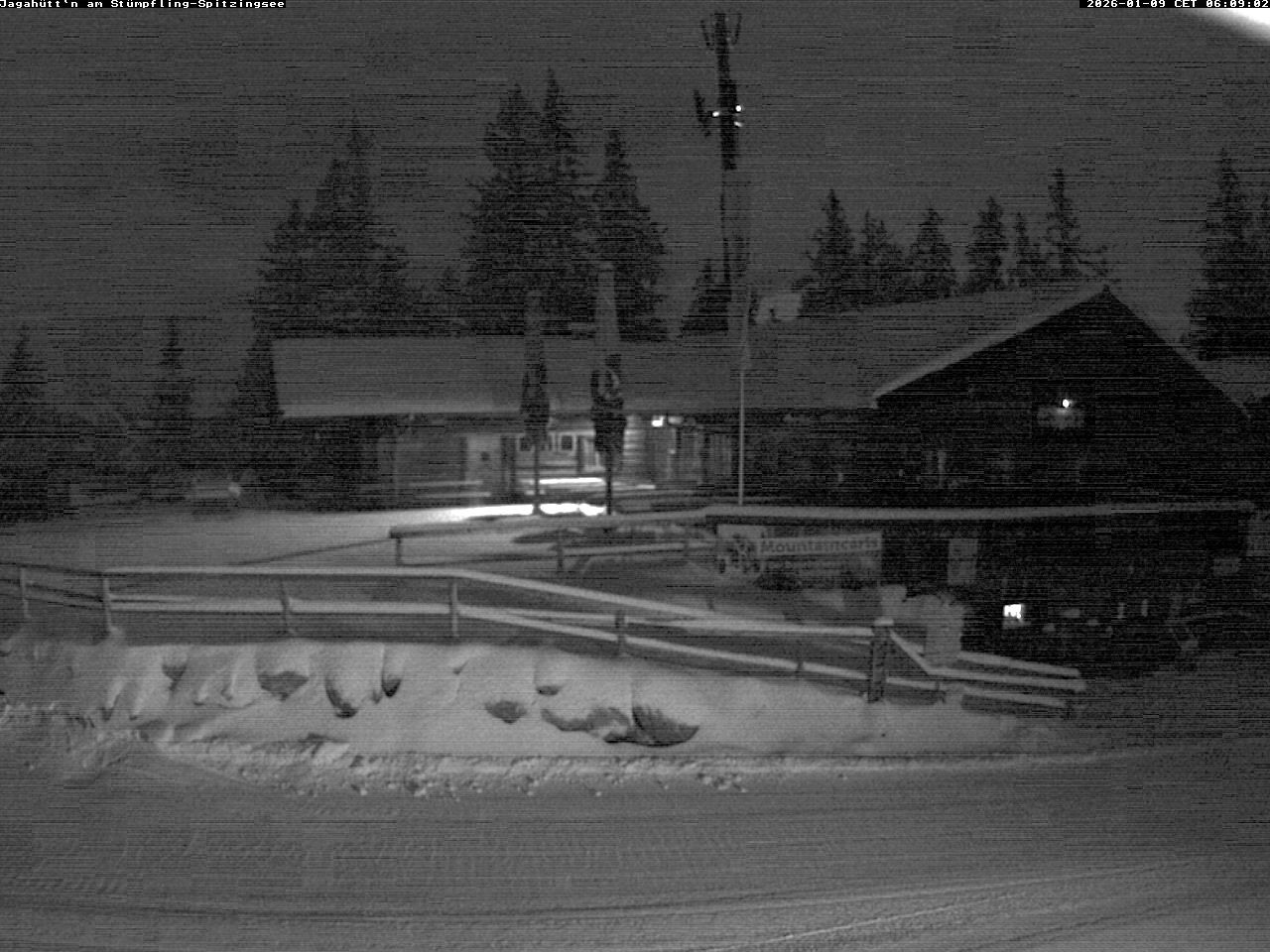 Archiv Foto Webcam Berghütte "Jagahüttn" auf dem Stümpfling