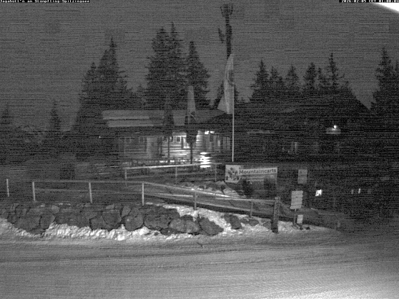 Archiv Foto Webcam Berghütte "Jagahüttn" auf dem Stümpfling
