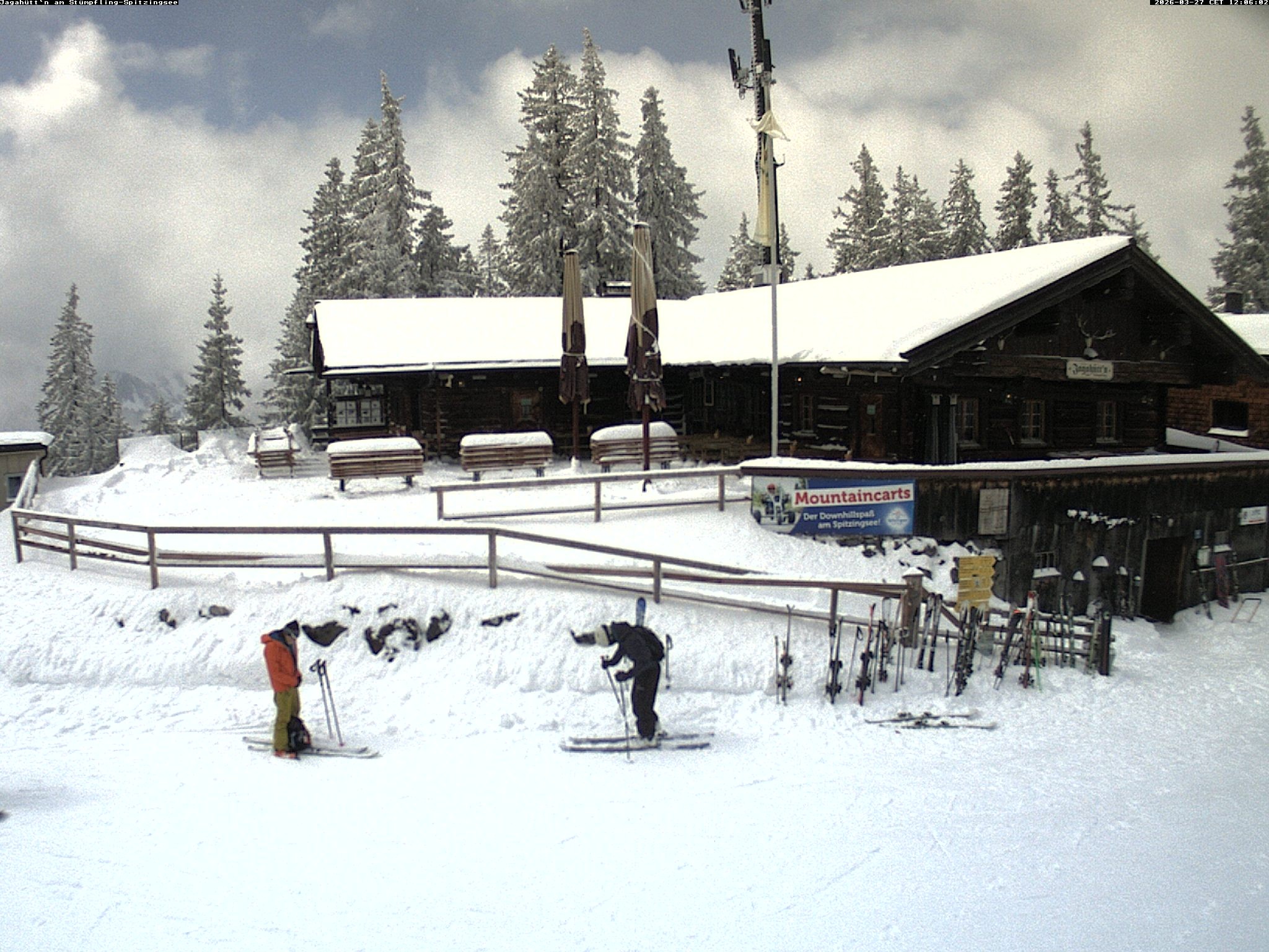 Archiv Foto Webcam Berghütte "Jagahüttn" auf dem Stümpfling