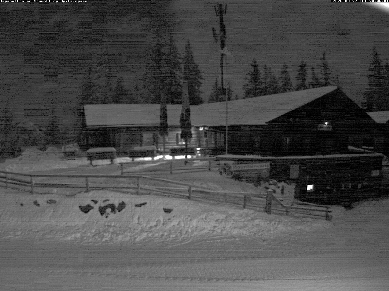 Archiv Foto Webcam Berghütte "Jagahüttn" auf dem Stümpfling