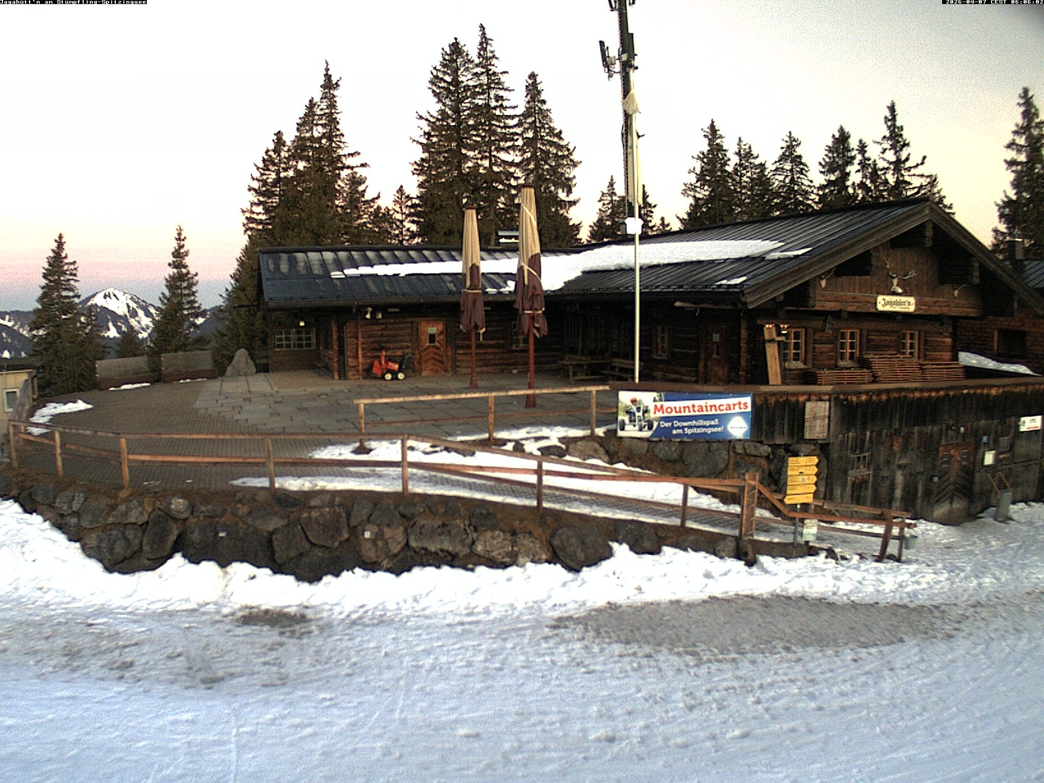 Archiv Foto Webcam Berghütte "Jagahüttn" auf dem Stümpfling