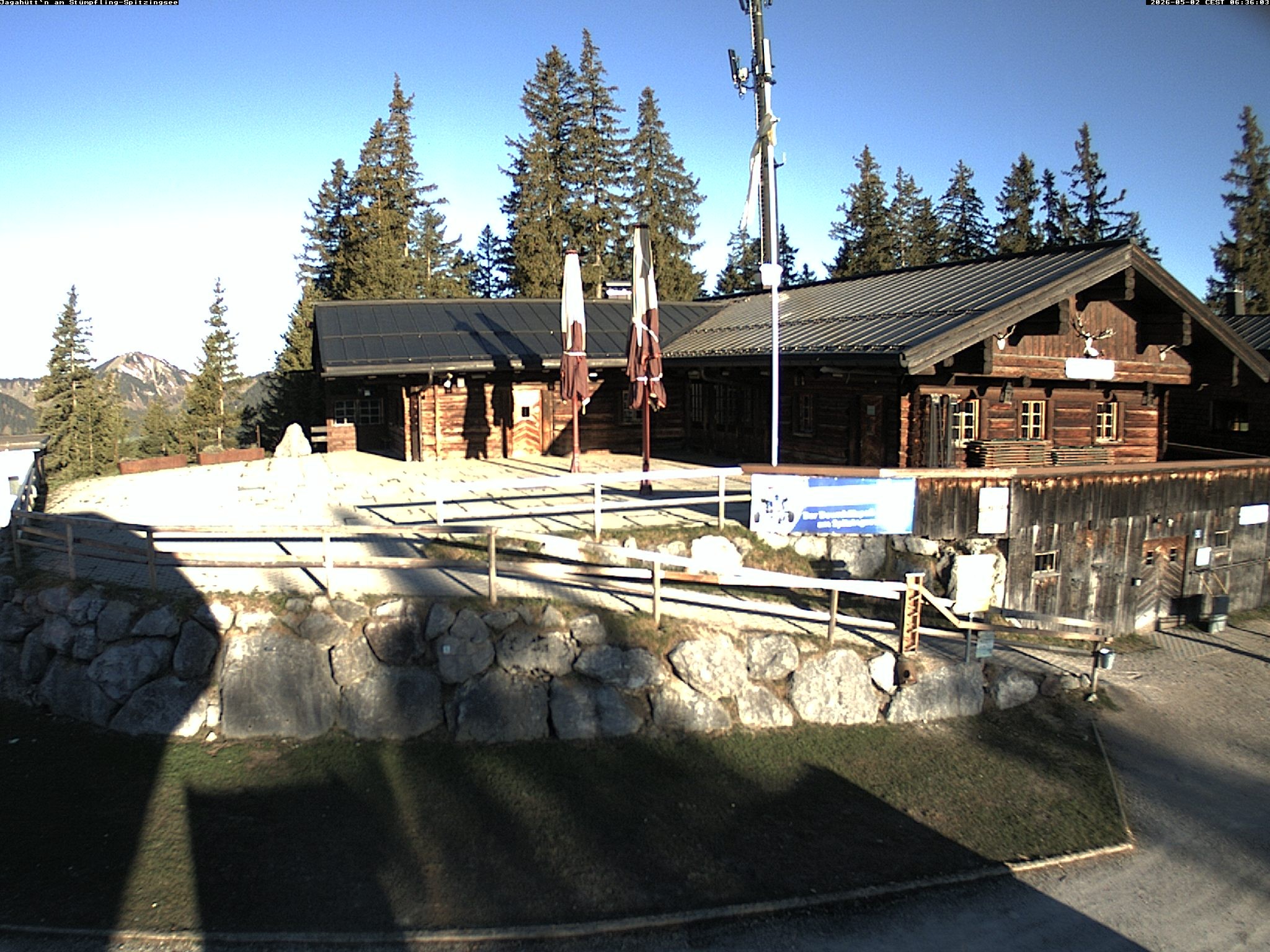 Archiv Foto Webcam Berghütte "Jagahüttn" auf dem Stümpfling