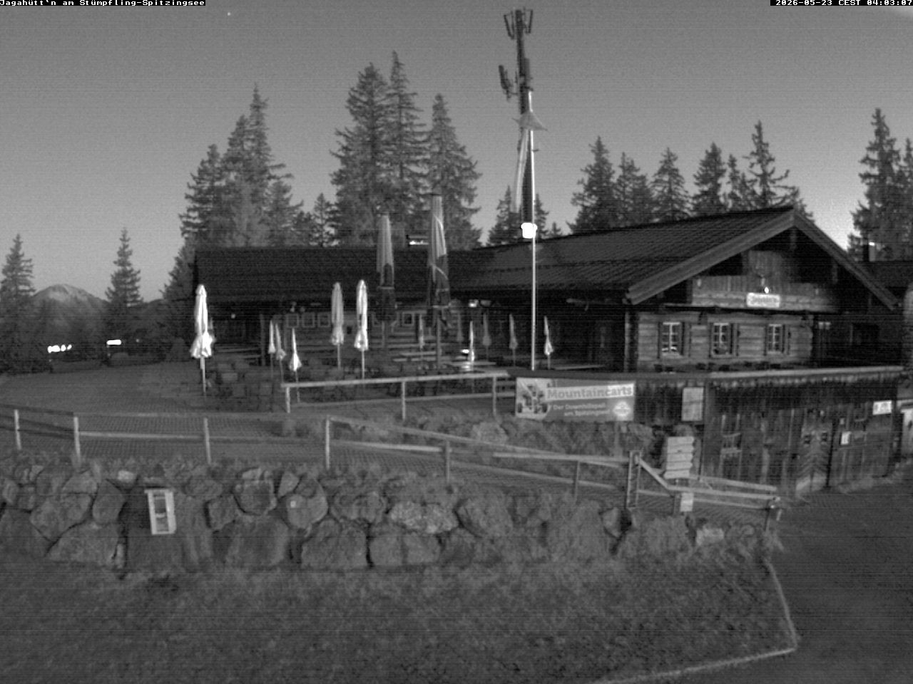 Archiv Foto Webcam Berghütte "Jagahüttn" auf dem Stümpfling