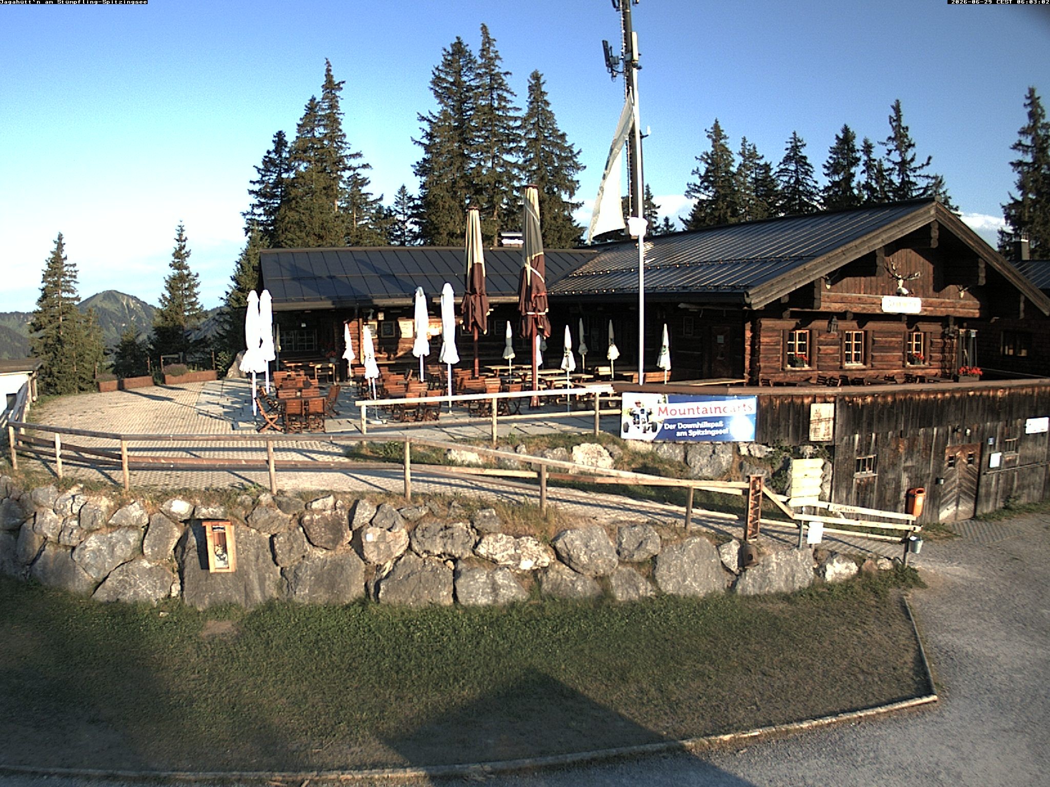 Archiv Foto Webcam Berghütte "Jagahüttn" auf dem Stümpfling