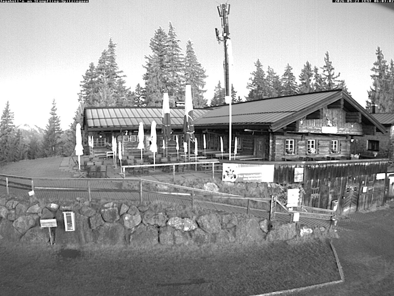 Archiv Foto Webcam Berghütte "Jagahüttn" auf dem Stümpfling