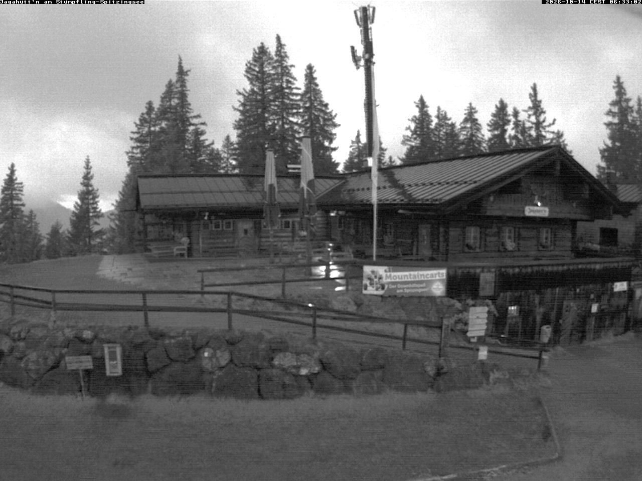 Archiv Foto Webcam Berghütte "Jagahüttn" auf dem Stümpfling